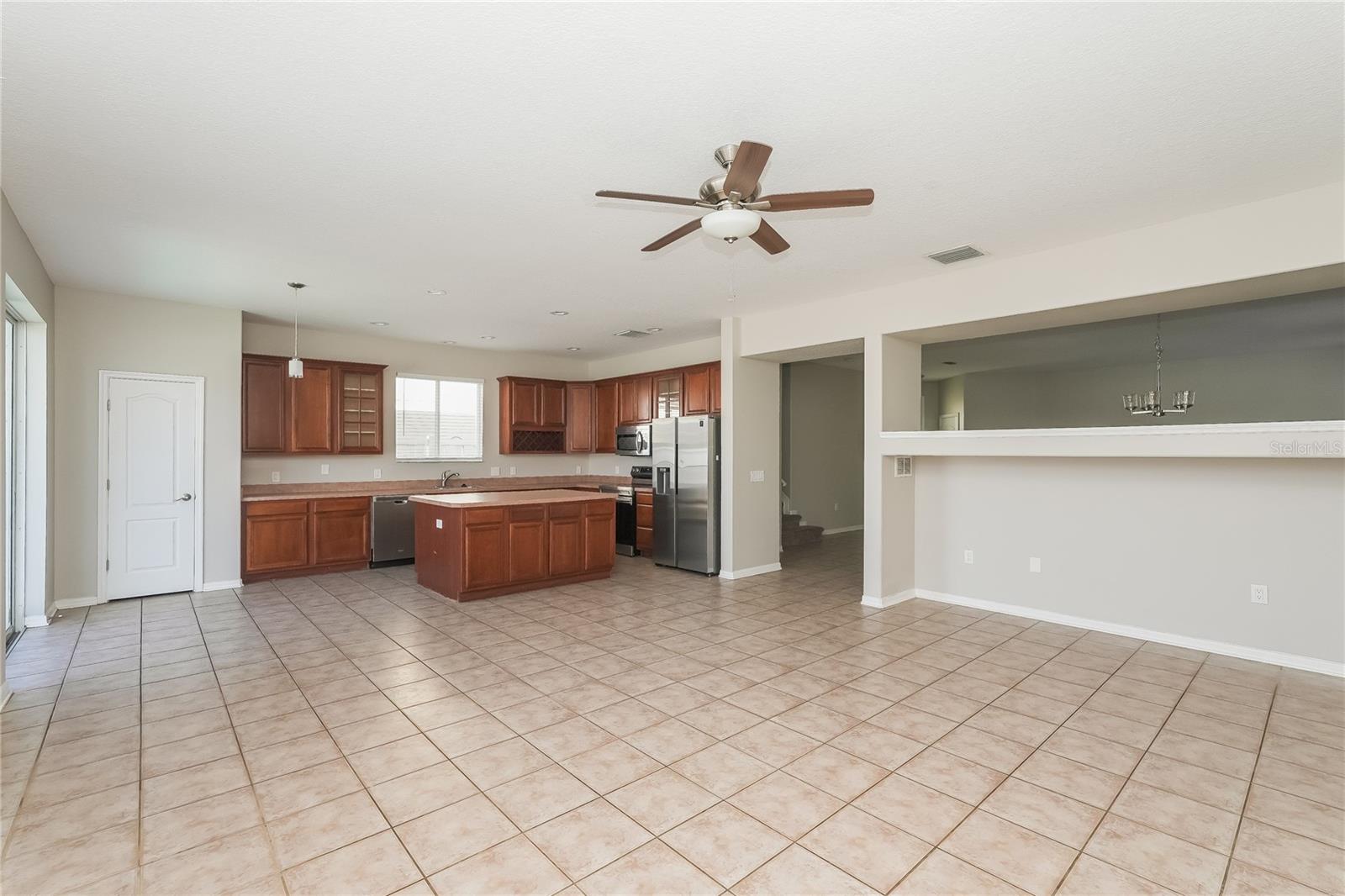 SOUTH BAY LAKES UNIT 1 - Residential