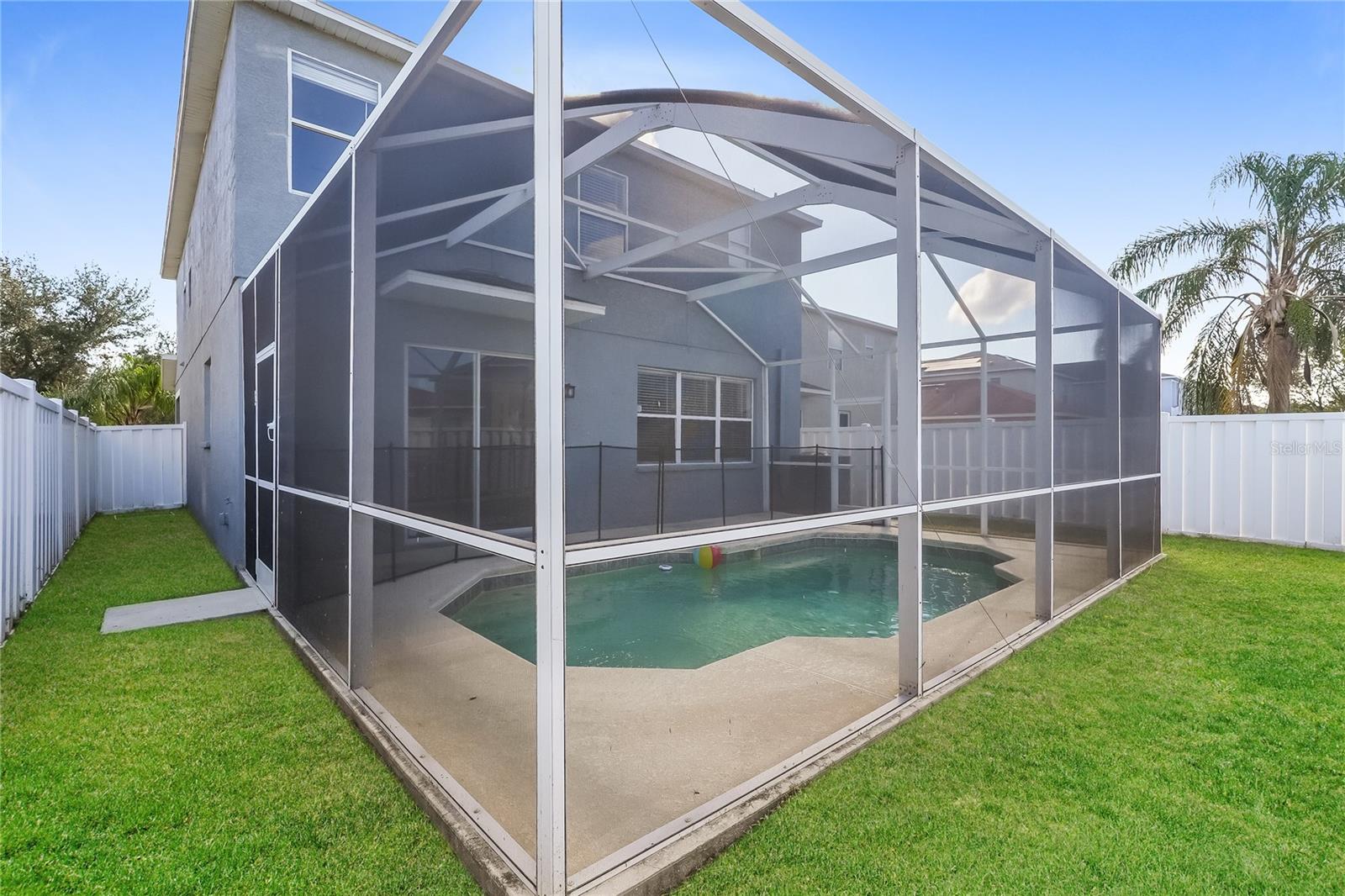 SOUTH BAY LAKES UNIT 1 - Residential