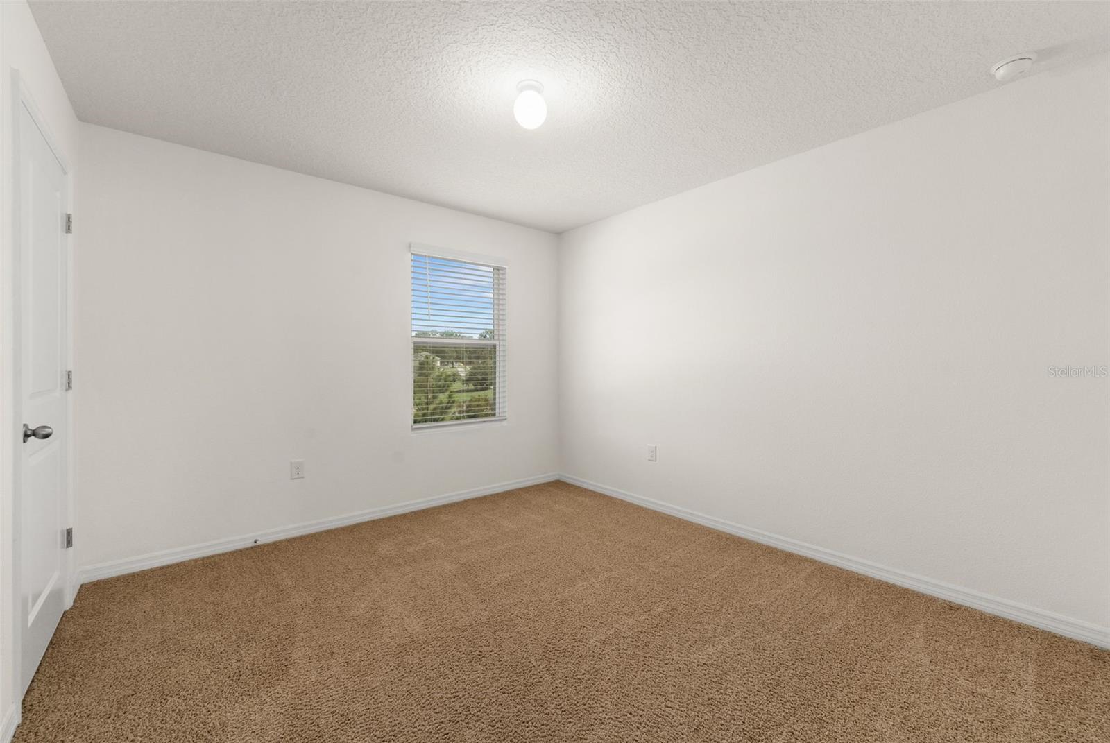 CHESTNUT VILLAGE PH II PB 35 PG 74 - Residential