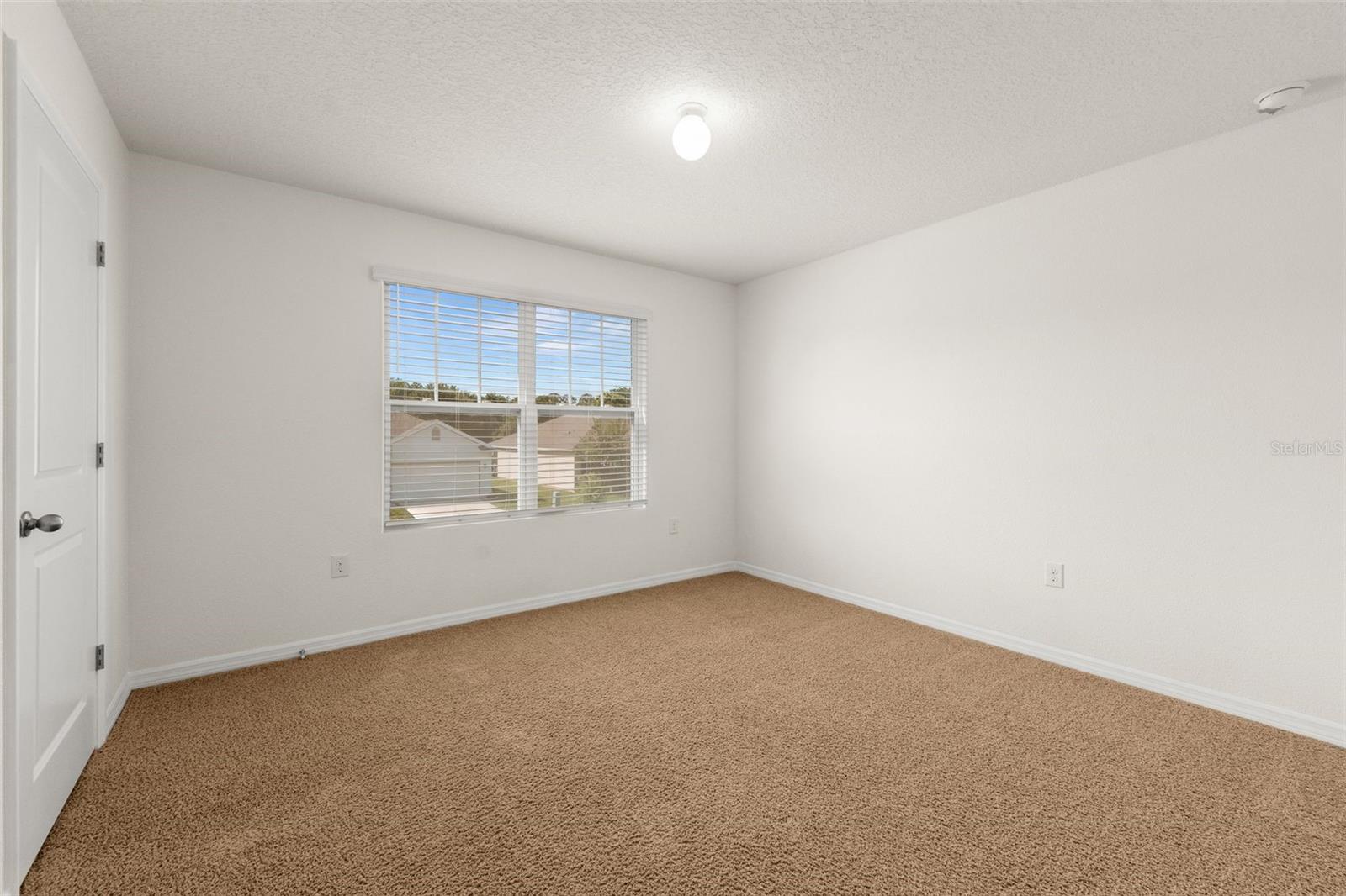 CHESTNUT VILLAGE PH II PB 35 PG 74 - Residential