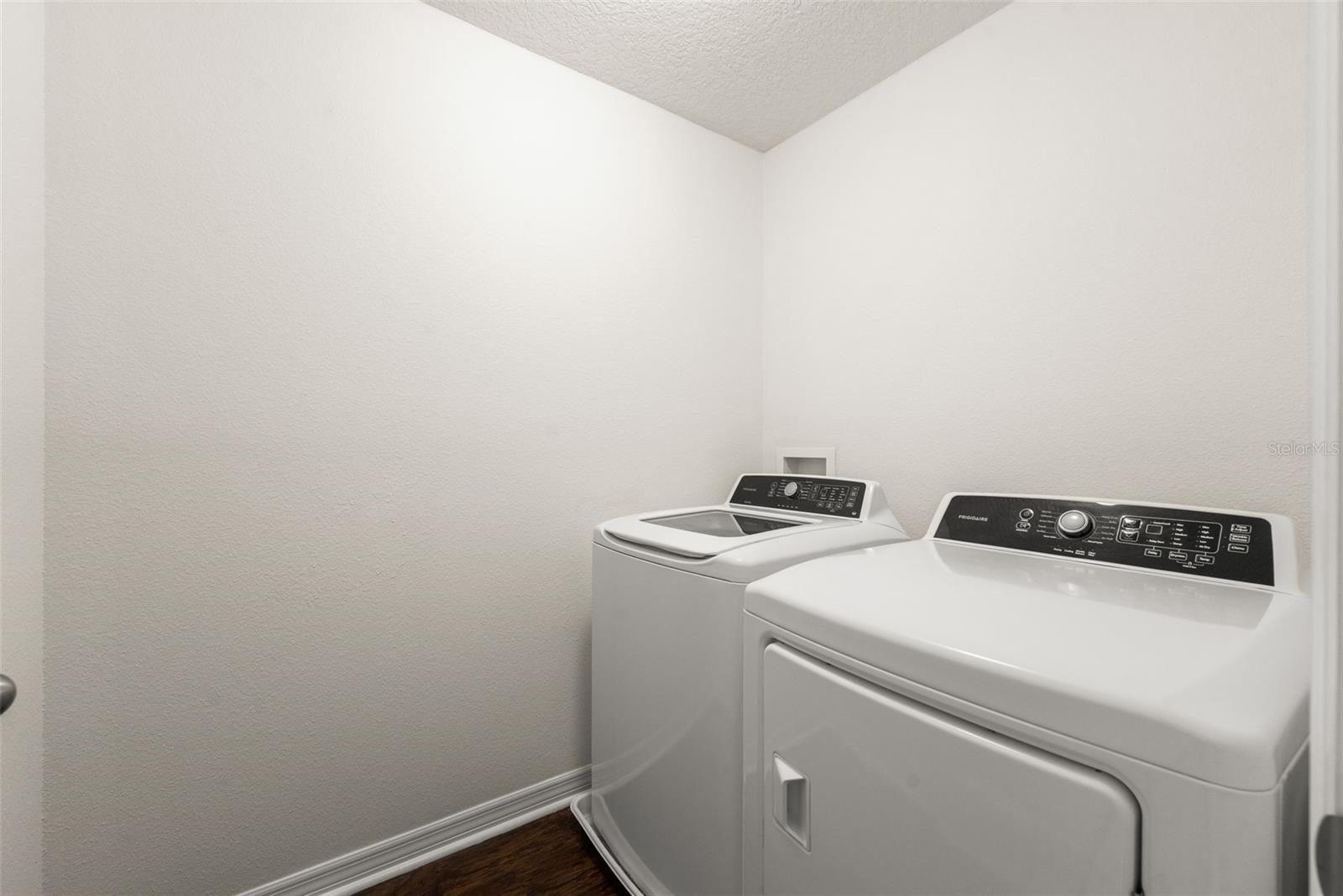 CHESTNUT VILLAGE PH II PB 35 PG 74 - Residential