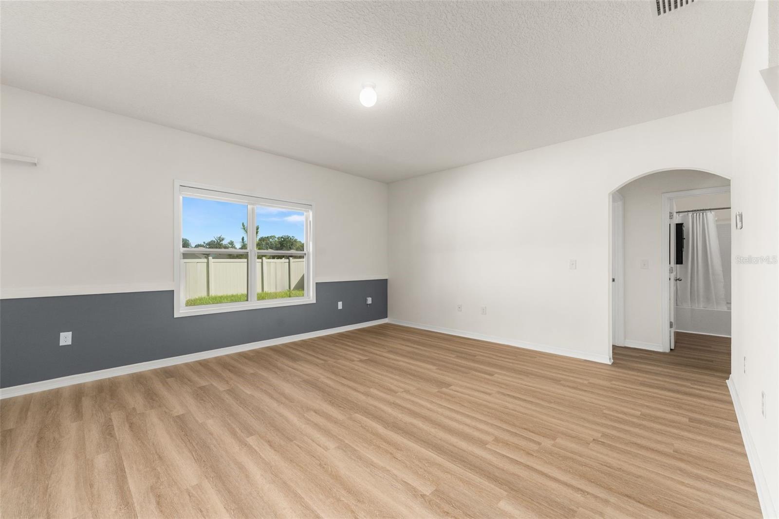 CHESTNUT VILLAGE PH II PB 35 PG 74 - Residential