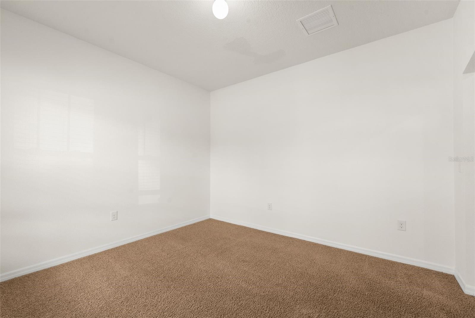 CHESTNUT VILLAGE PH II PB 35 PG 74 - Residential