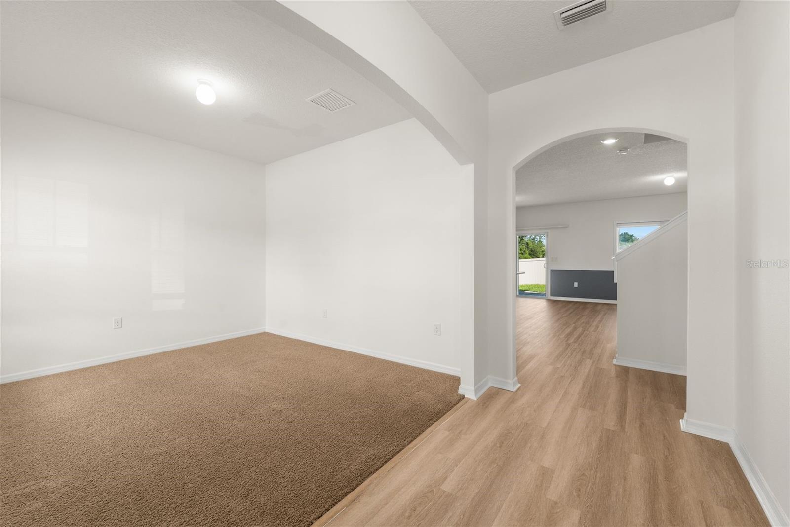 CHESTNUT VILLAGE PH II PB 35 PG 74 - Residential
