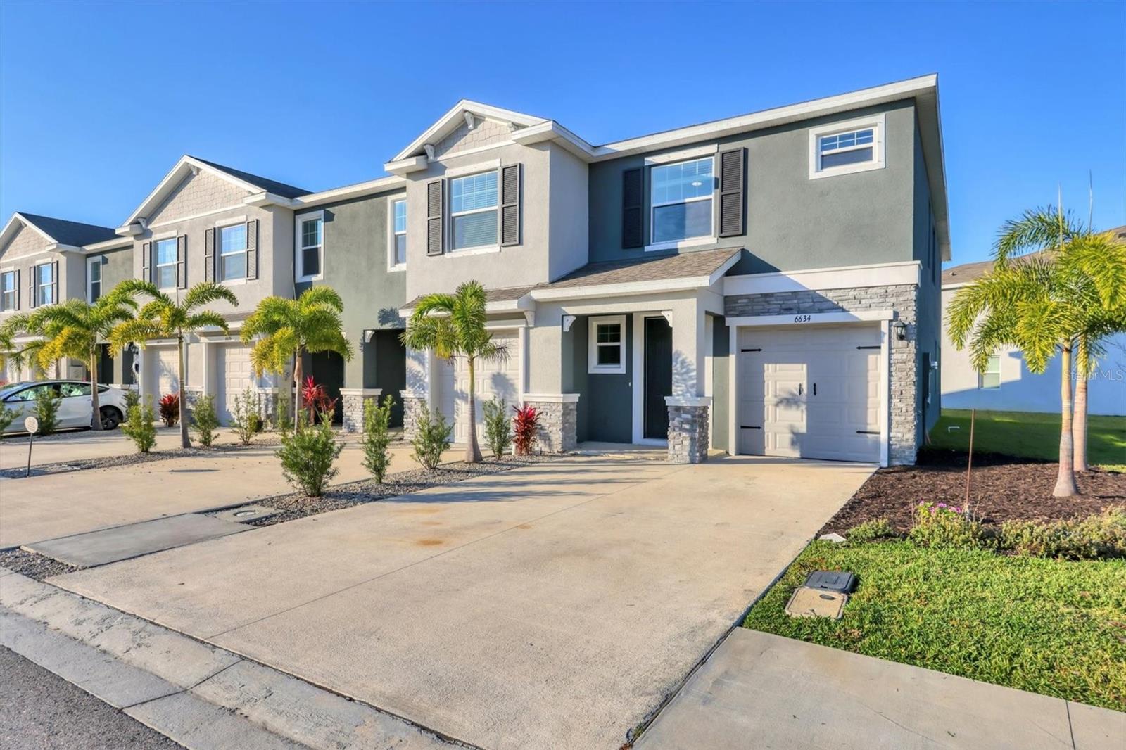 BAY LANDING - Residential