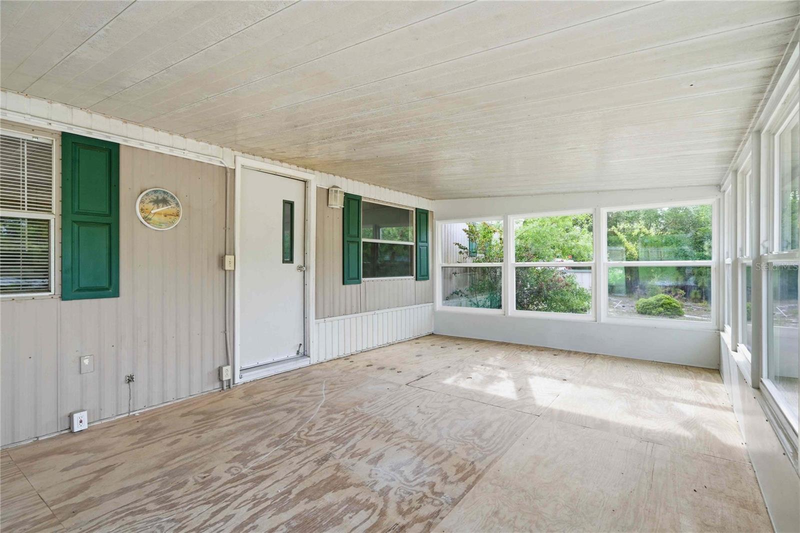 GREEN ACRES ADD - Residential