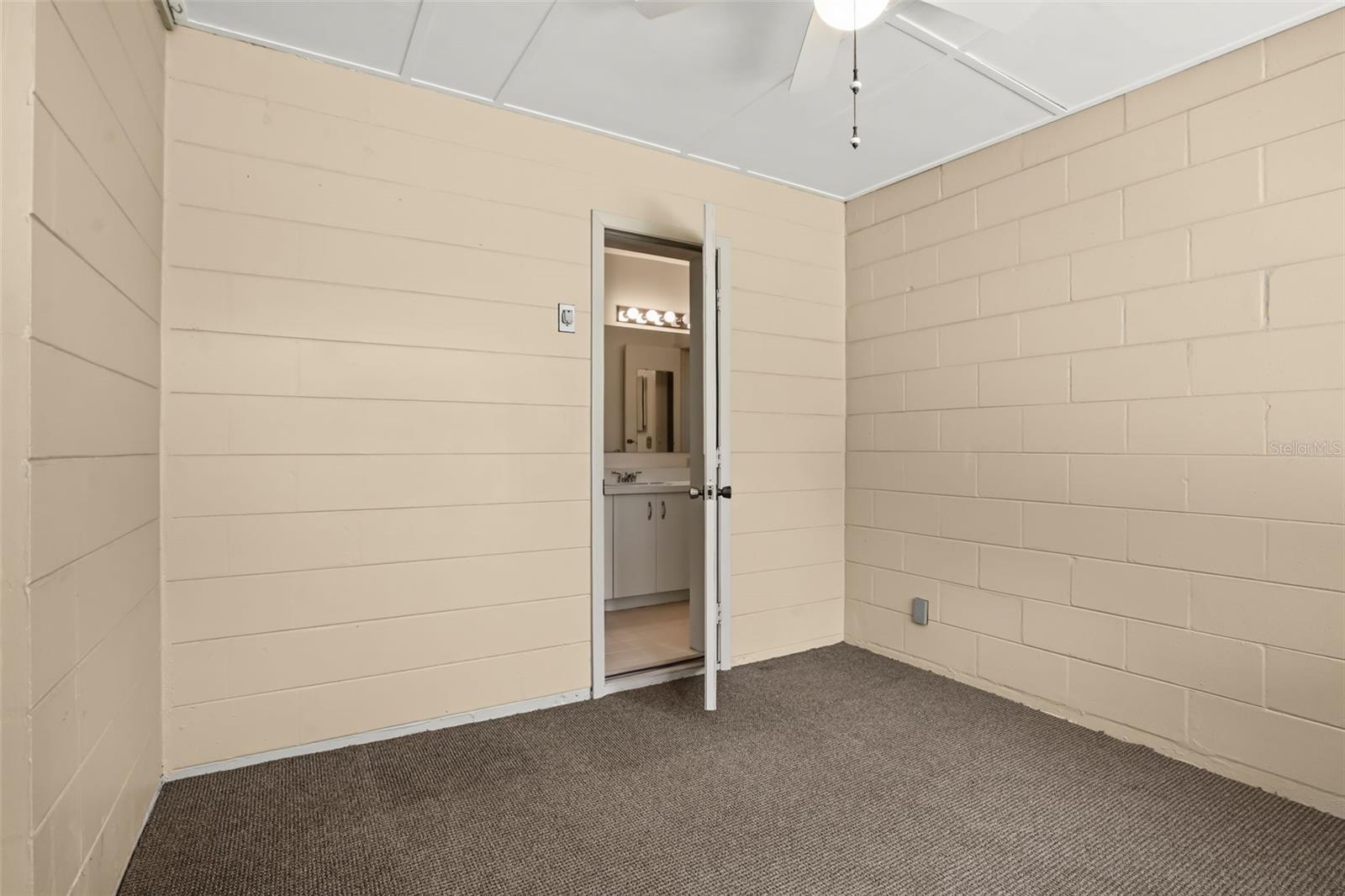 ROCKWOOD ESTATES - Residential