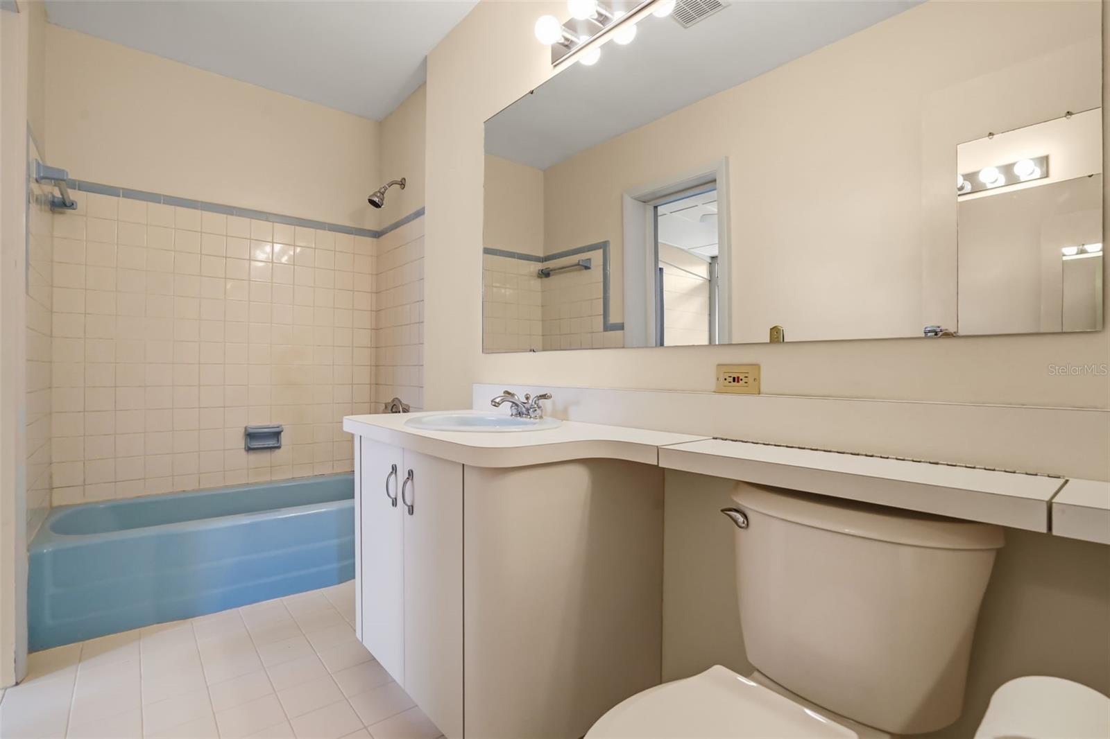 ROCKWOOD ESTATES - Residential