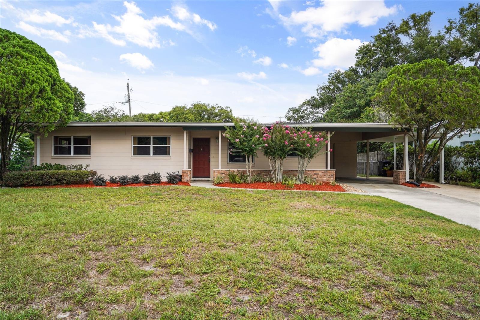 ROCKWOOD ESTATES - Residential