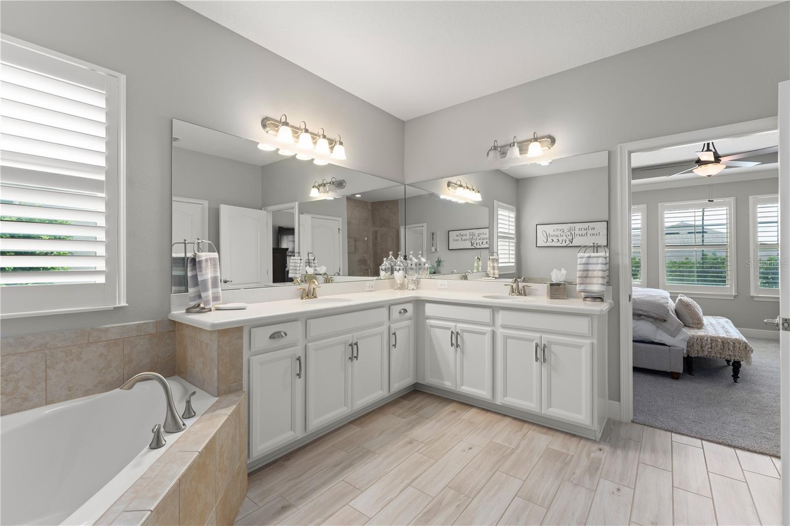 HIGHLAND RANCH THE CANYONS - Residential