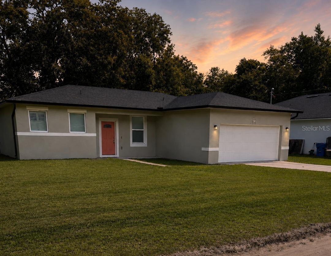 Welcome to this charming 3 bedroom and 2-bathroom home in Orange City! Built in 2023 this home has modern finishes, a split open floor plan and is move in ready! Conveniently located near shopping, dining, major highways and everyday conveniences.  Don't miss your opportunity to make this your next residence, call to schedule your showing today!