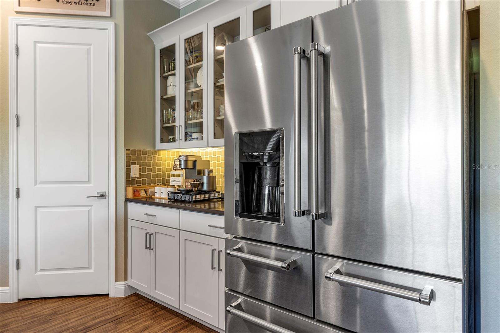 BELLA COLLINA WEST SUB - Residential
