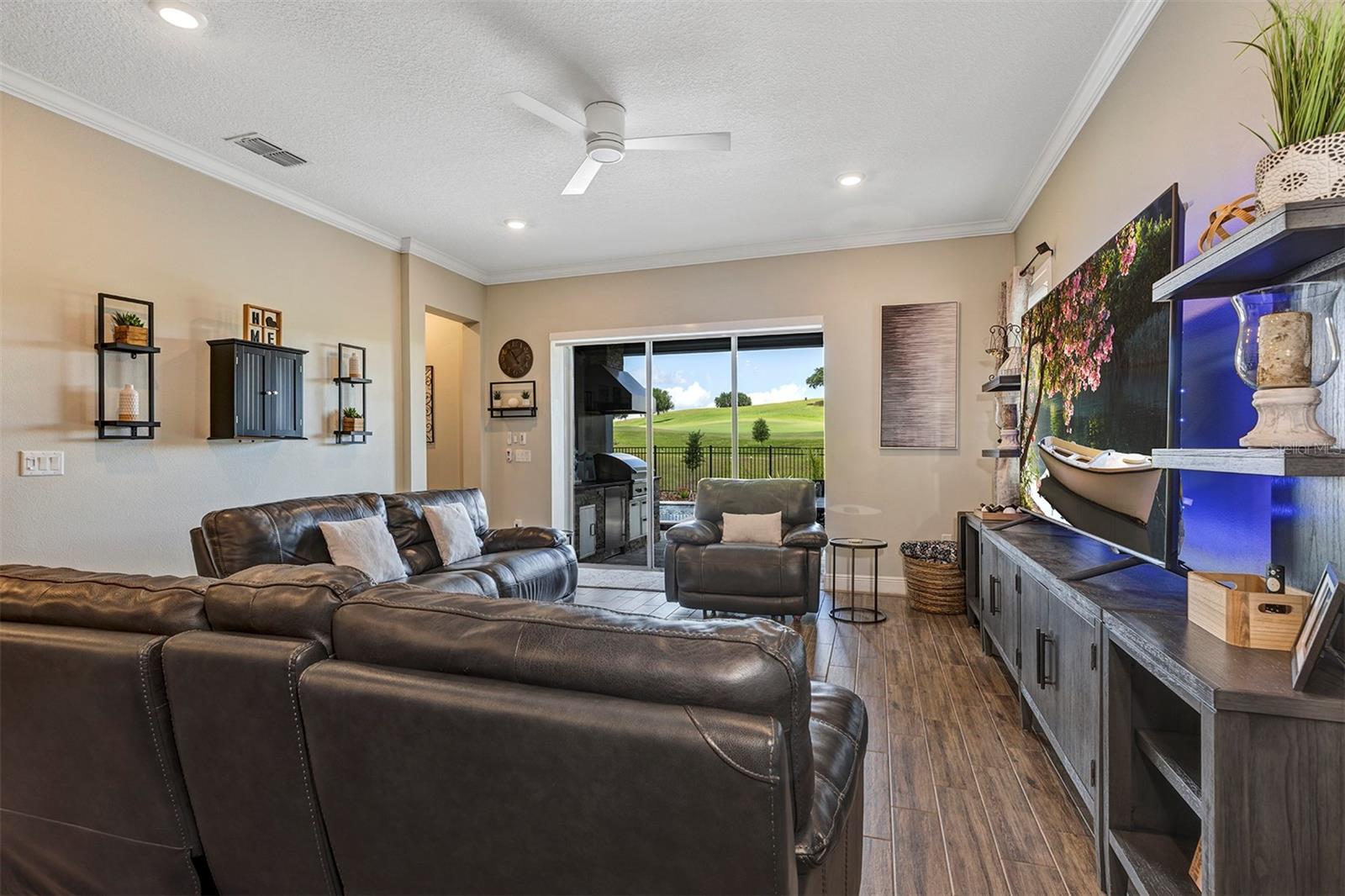 BELLA COLLINA WEST SUB - Residential
