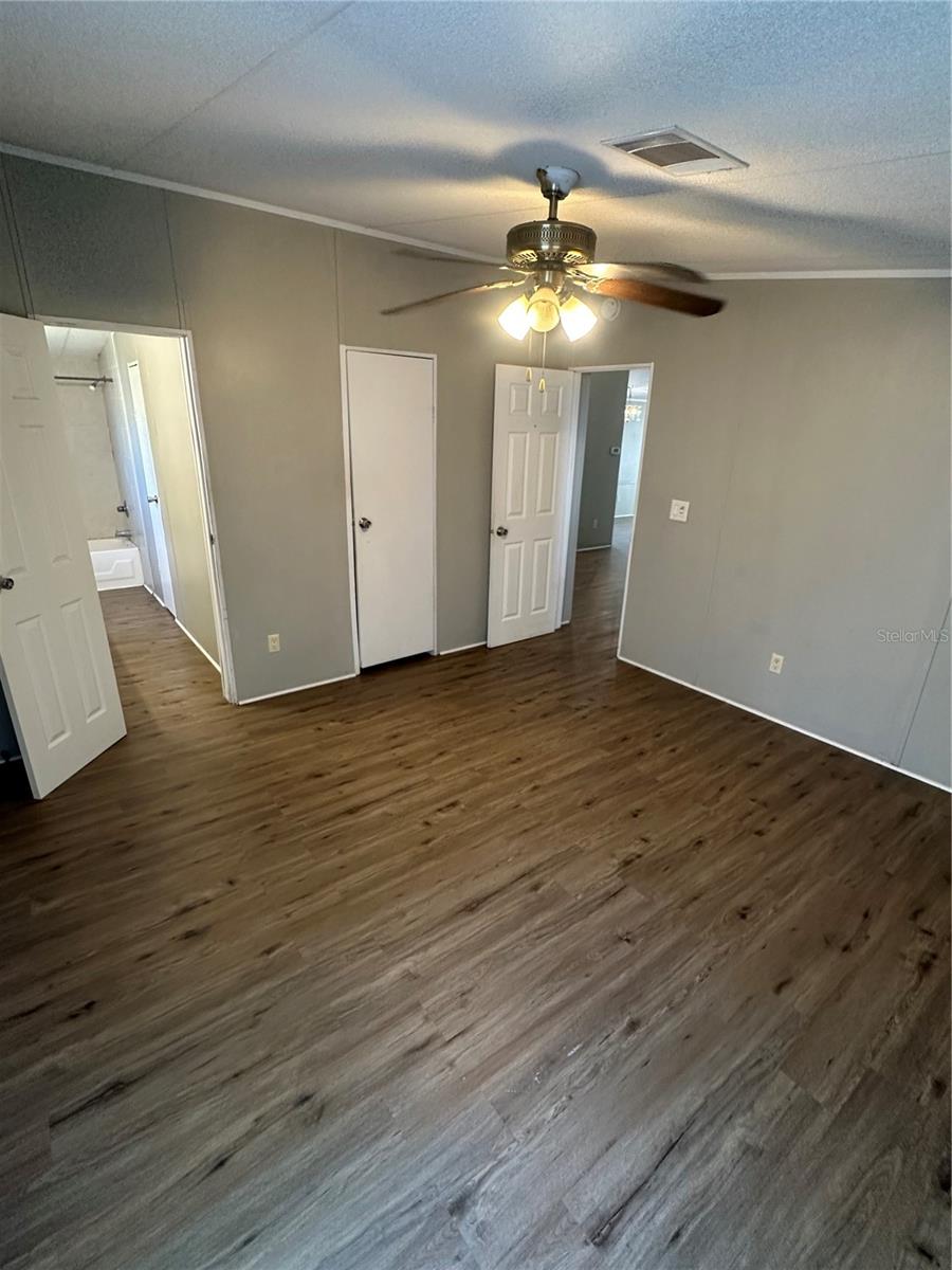 HIGHLANDS WEST - Residential