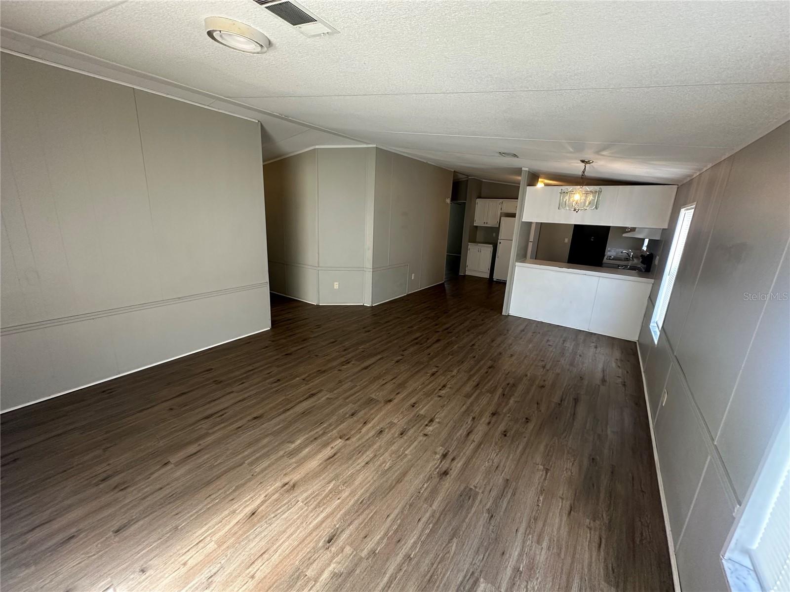 HIGHLANDS WEST - Residential