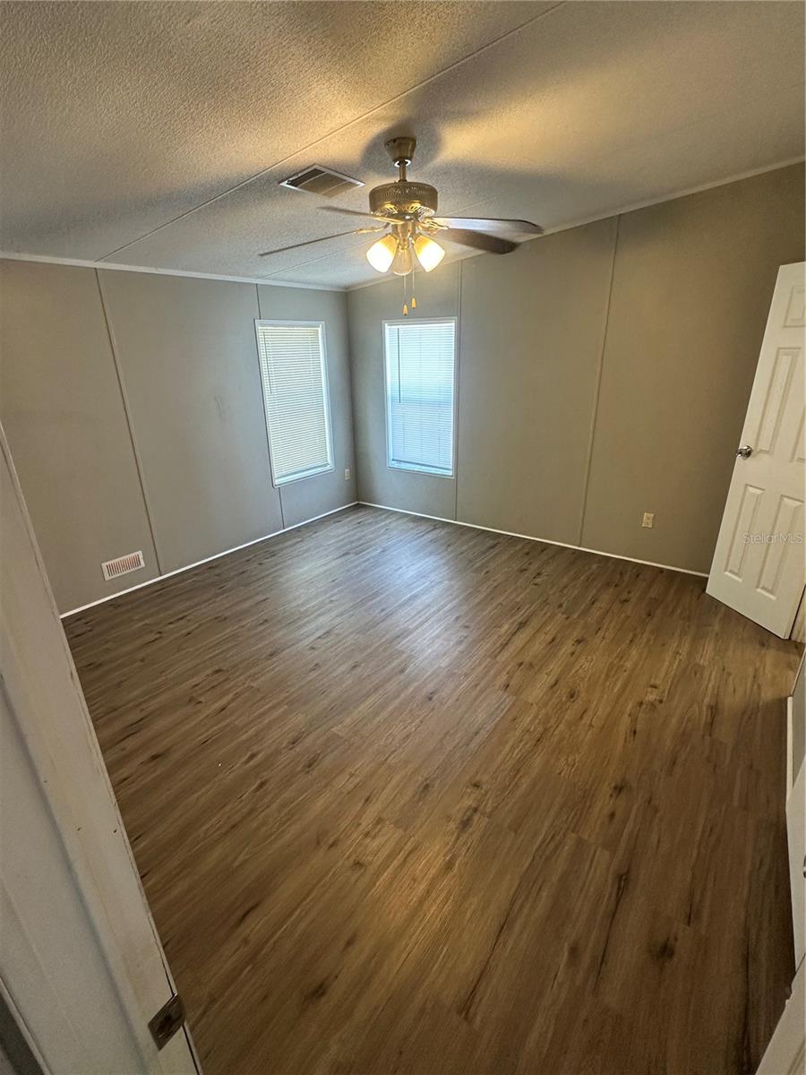 HIGHLANDS WEST - Residential