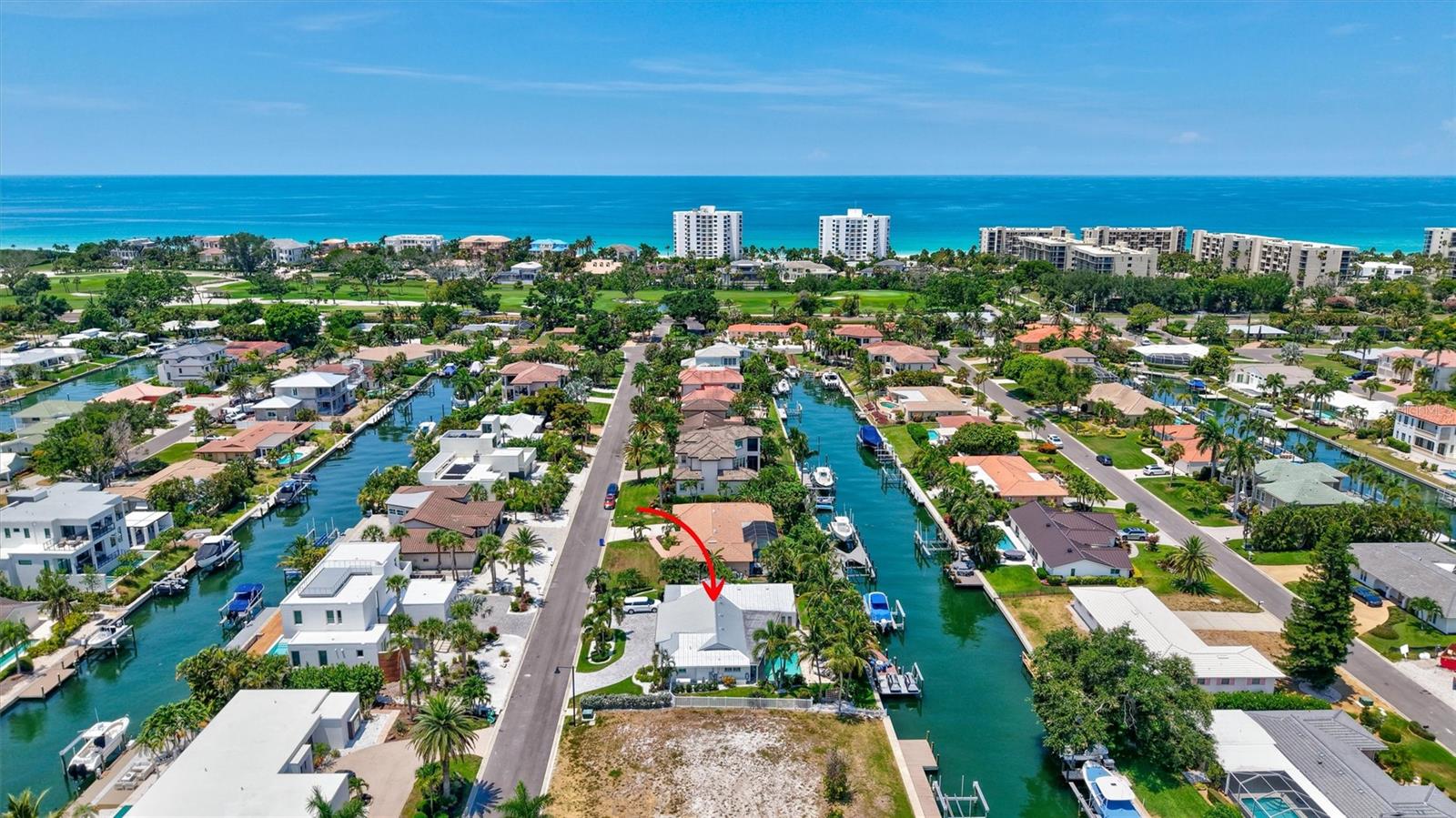 COUNTRY CLUB SHORES - Residential