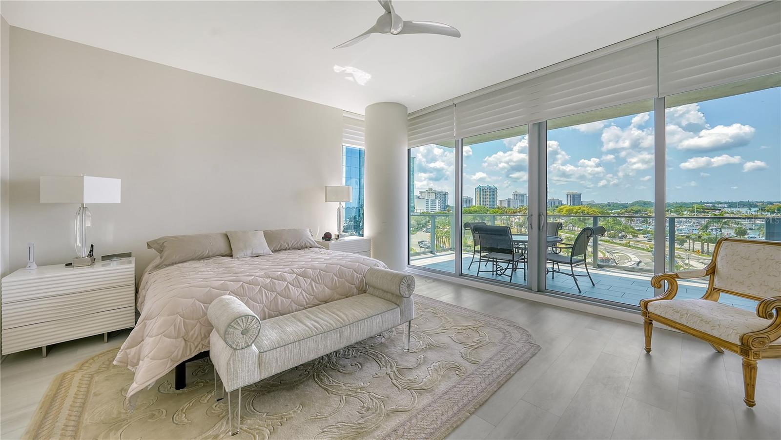 VUE SARASOTA BAY - Residential