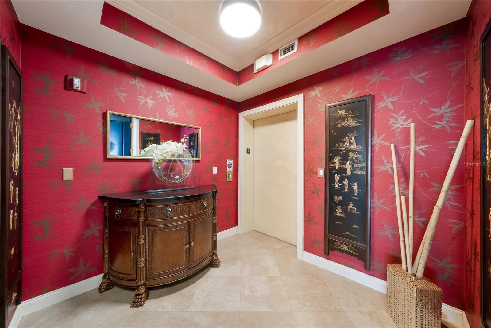 THE PHOENIX - Residential