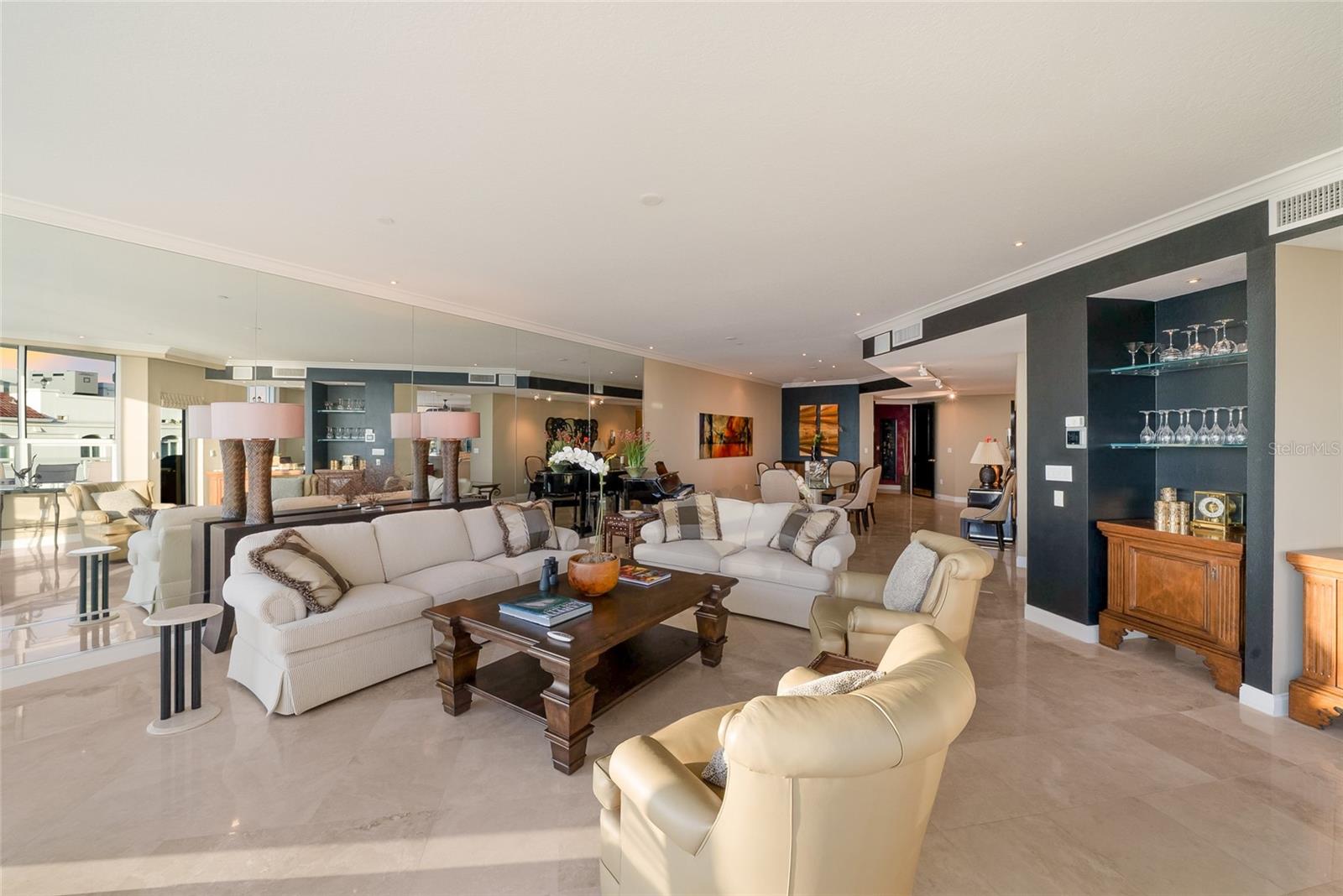 THE PHOENIX - Residential
