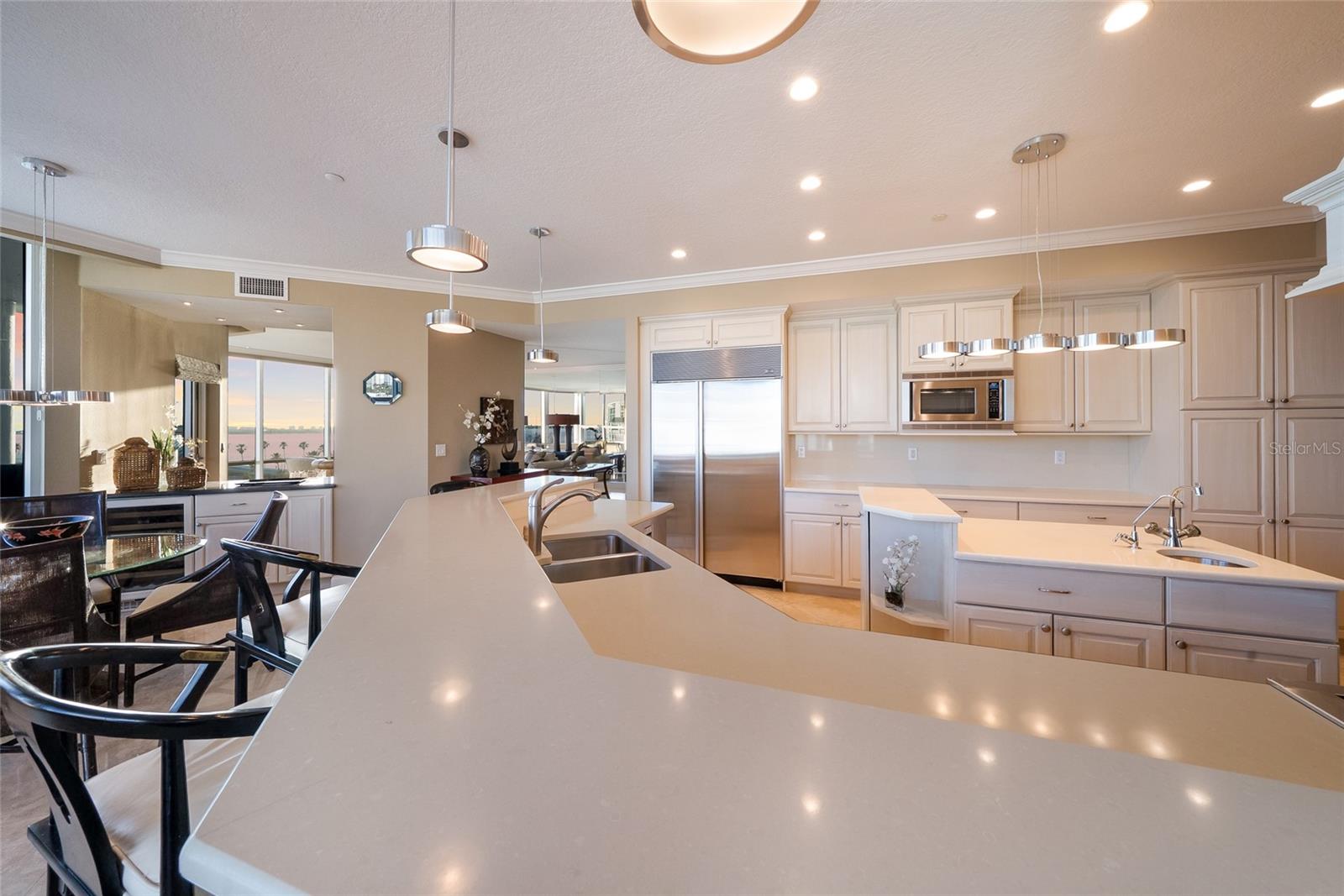 THE PHOENIX - Residential
