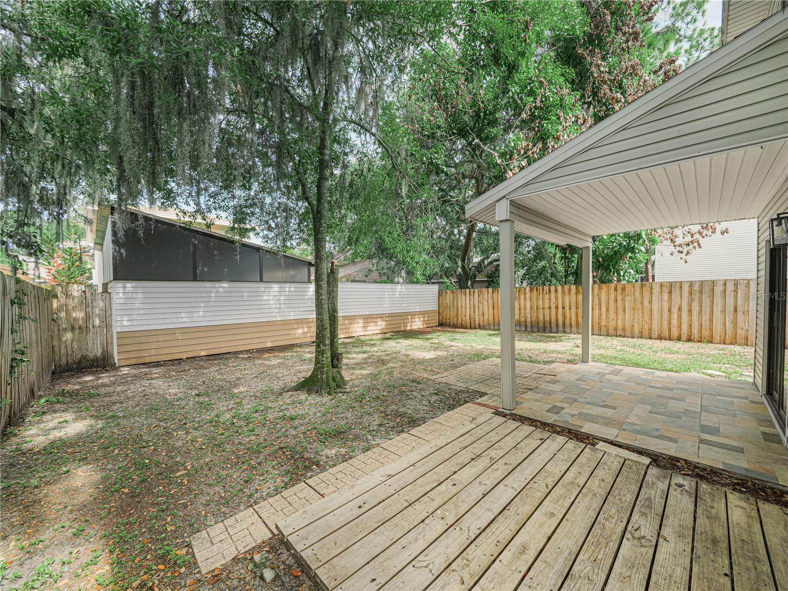 RAINTREE VILLAGE - Residential