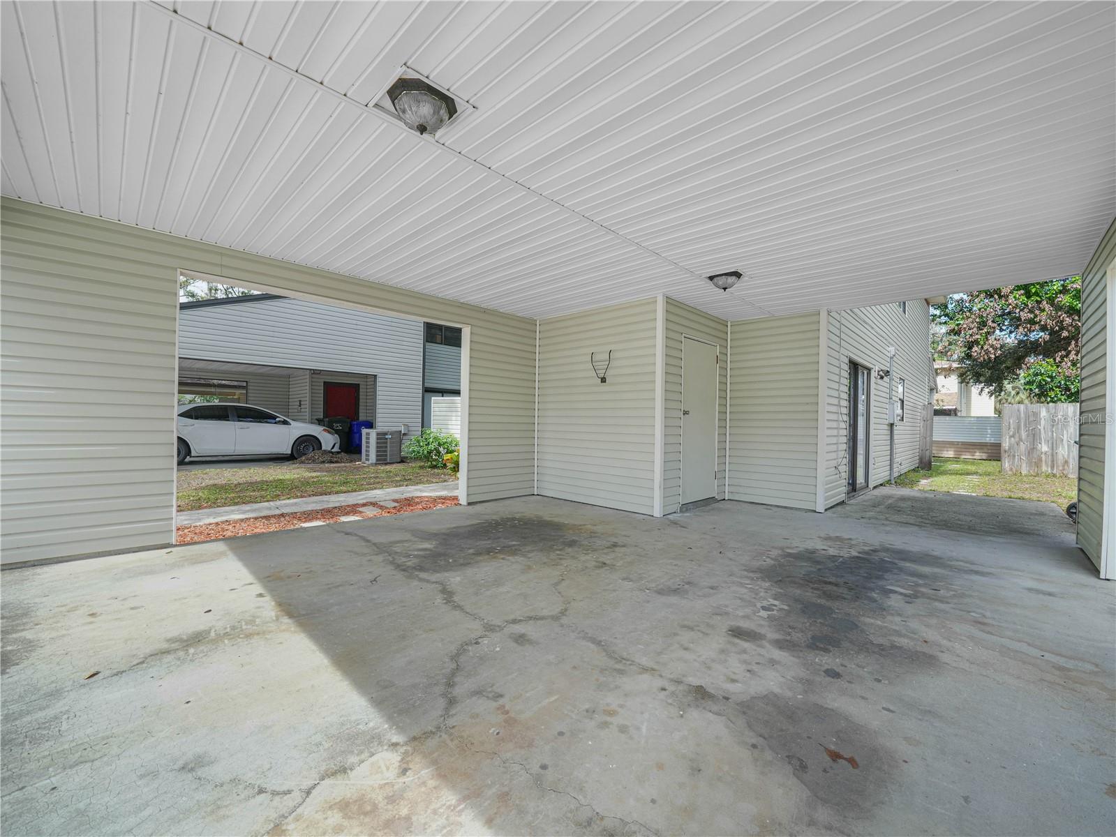 RAINTREE VILLAGE - Residential