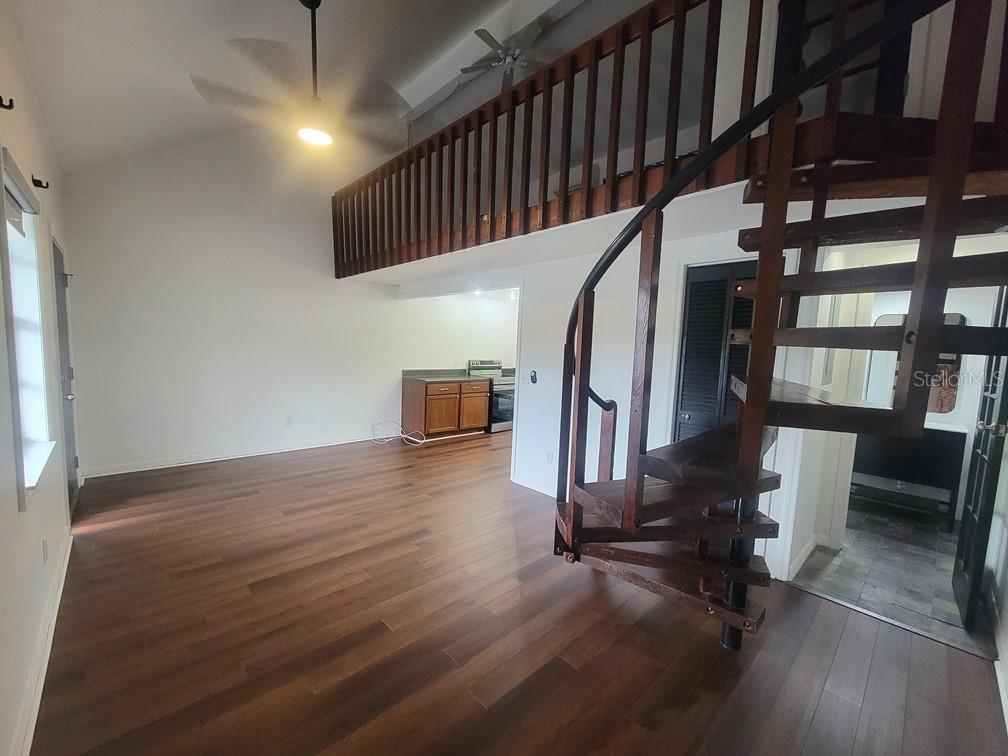 BRADFORD ACRES A CONDO - Residential Lease