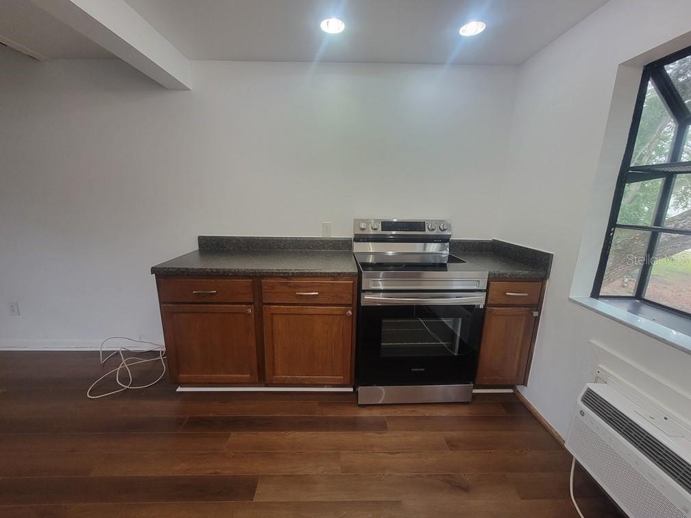BRADFORD ACRES A CONDO - Residential Lease