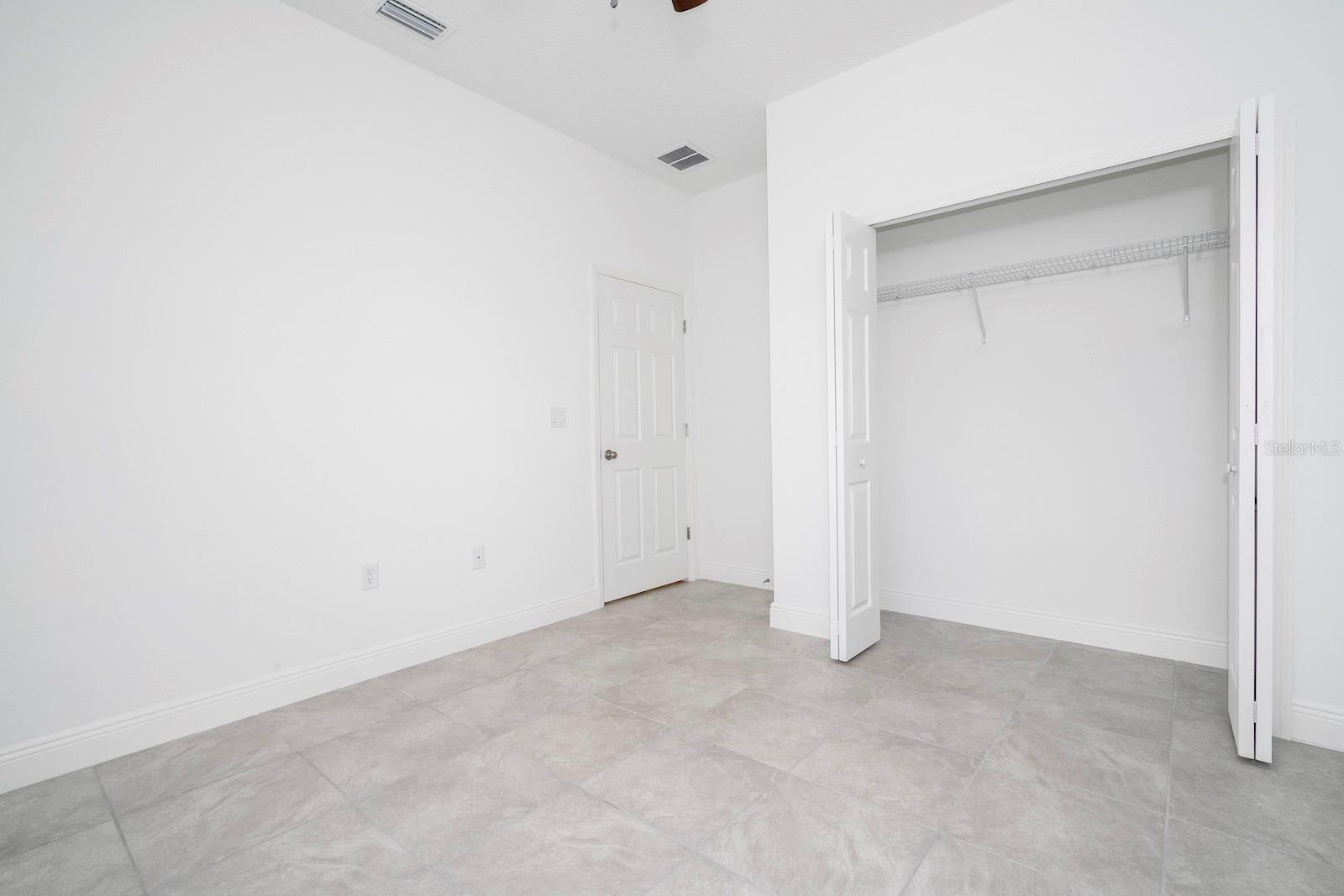 MARION OAKS UN 05 - Residential