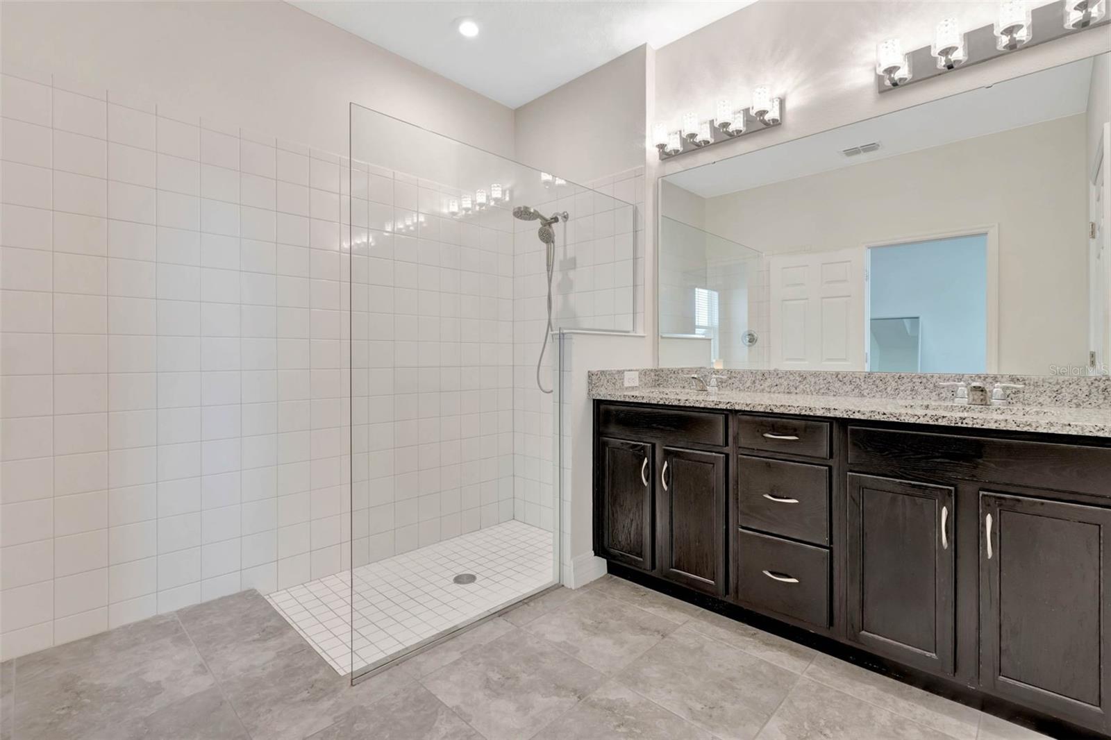 WATERBROOKE PH 1 - Residential