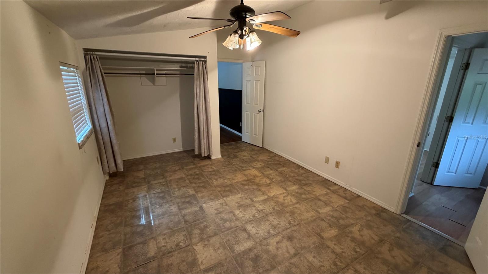 LAKE BONNET ESTATES - Residential