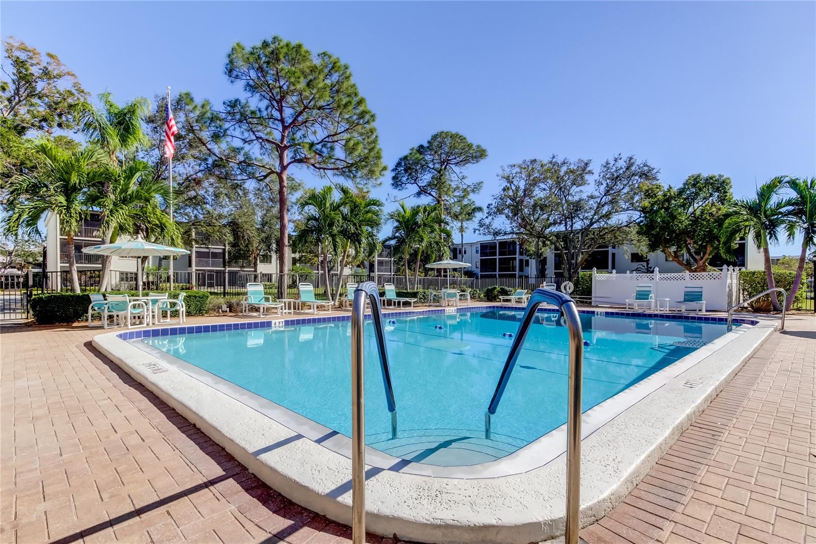 WINSTON PARK NORTHEAST - Residential