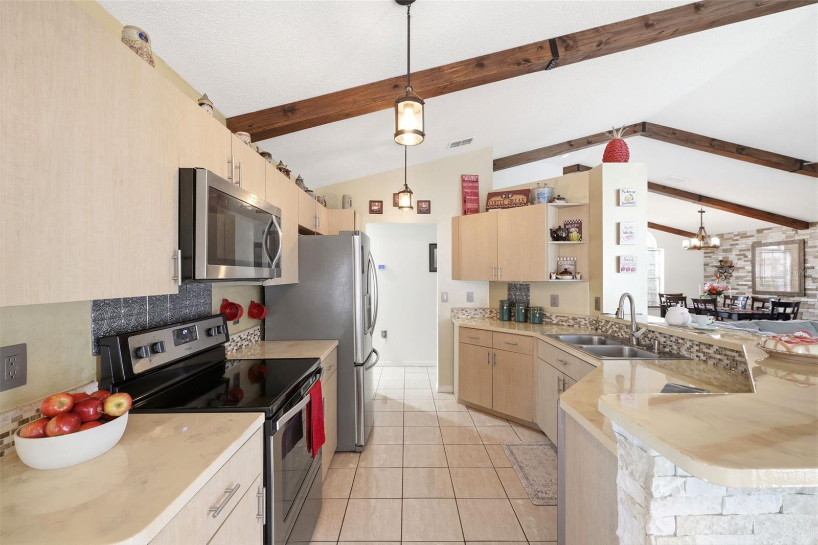 SPRING HILL UNIT 13 - Residential