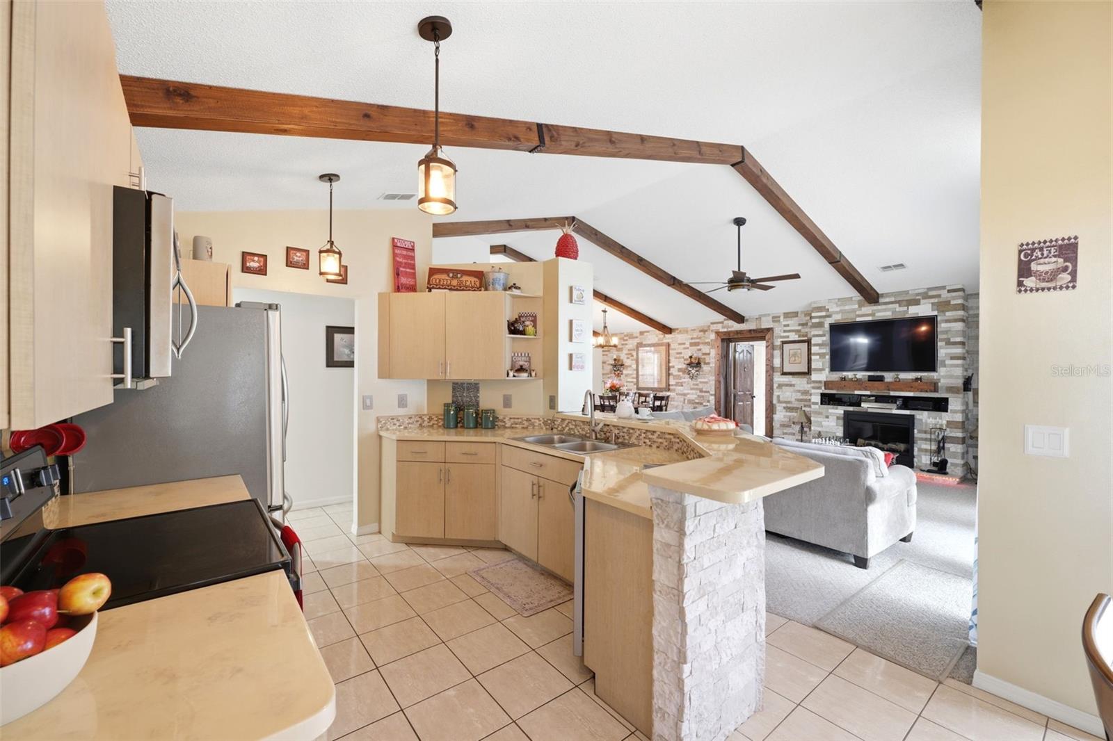 SPRING HILL UNIT 13 - Residential