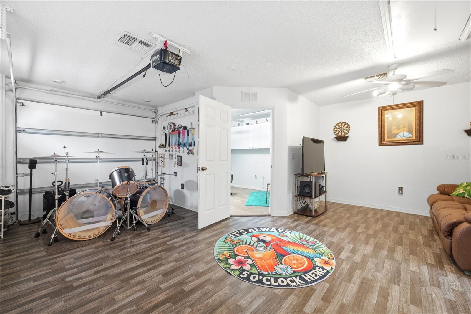 SPRING HILL UNIT 13 - Residential