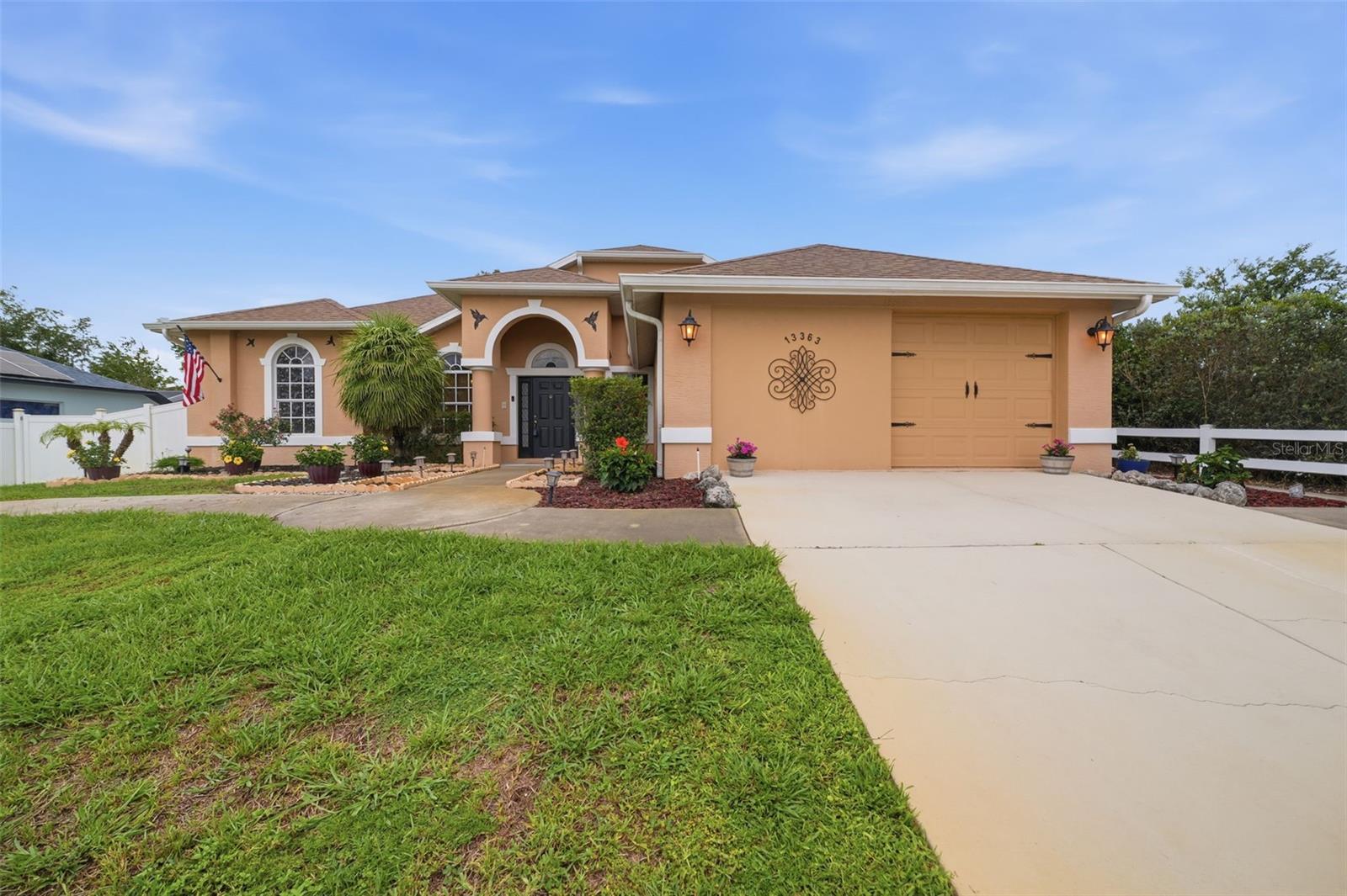 SPRING HILL UNIT 13 - Residential