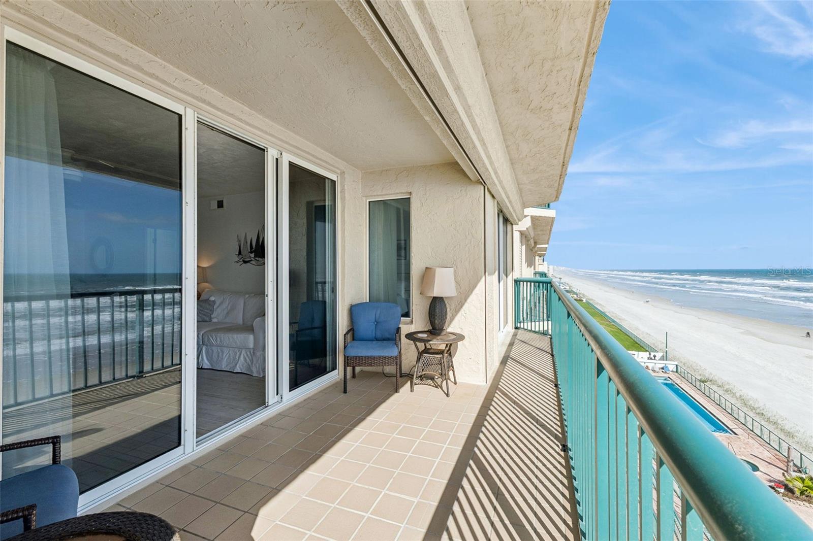 TOWERS AT PONCE INLET TOWER 01 CONDO - Residential