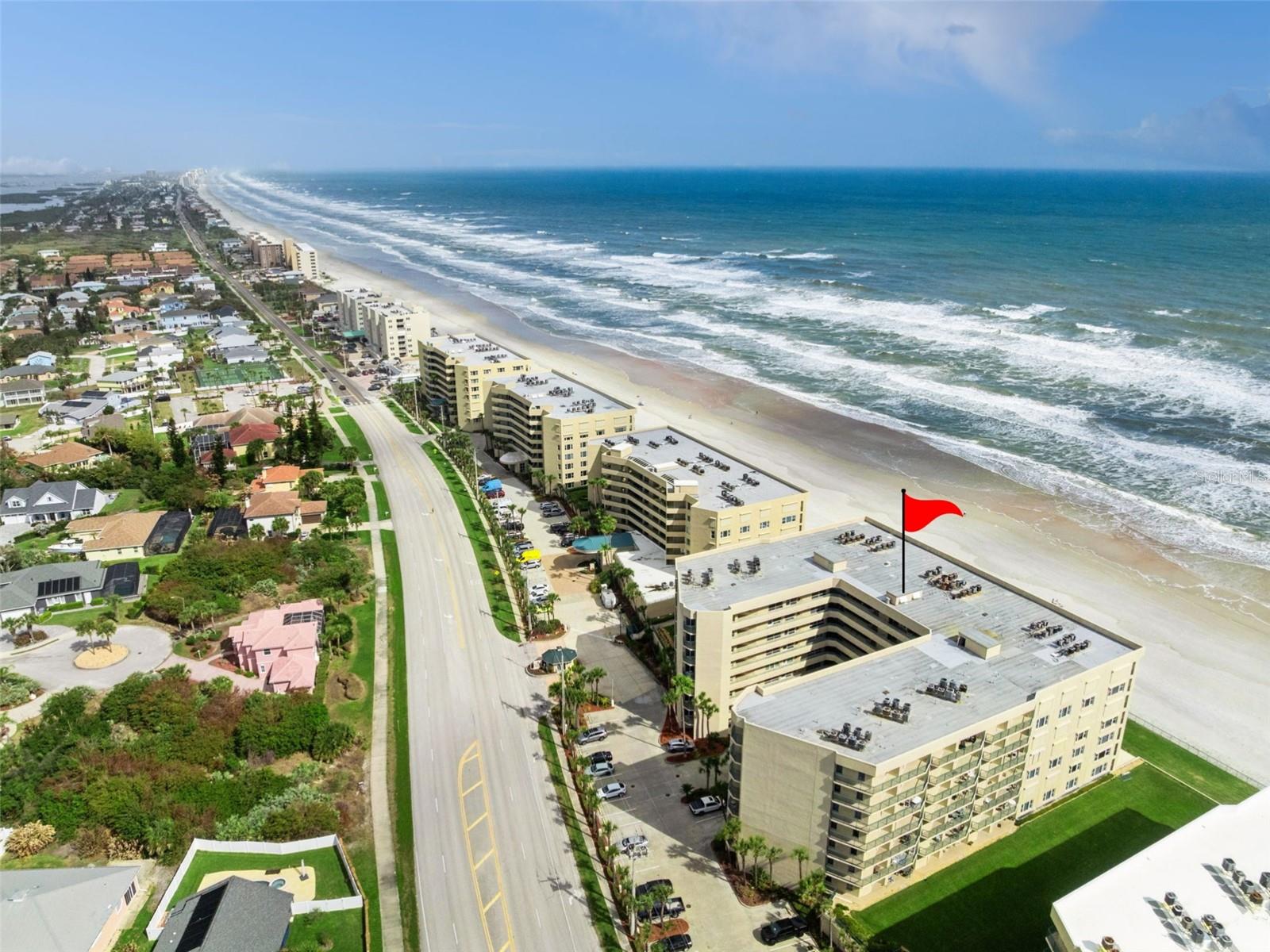 TOWERS AT PONCE INLET TOWER 01 CONDO - Residential