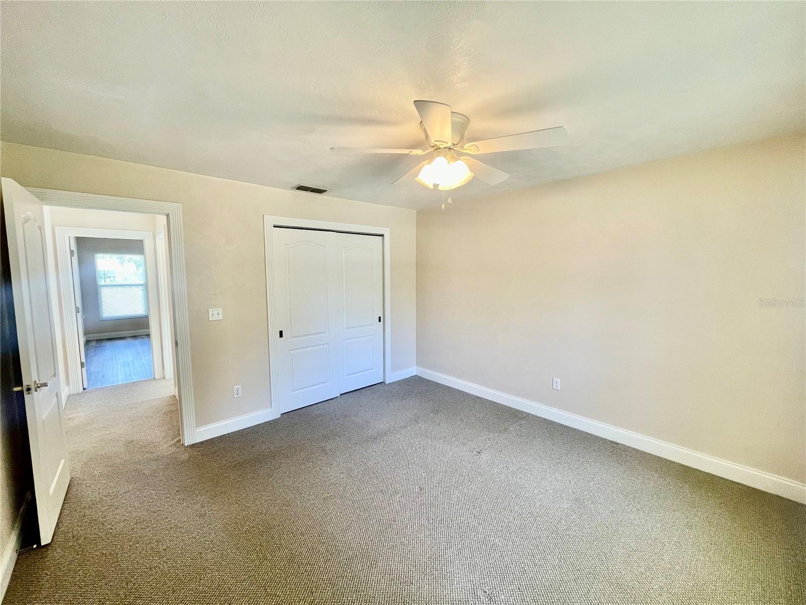 AZALEA POINTE - Residential