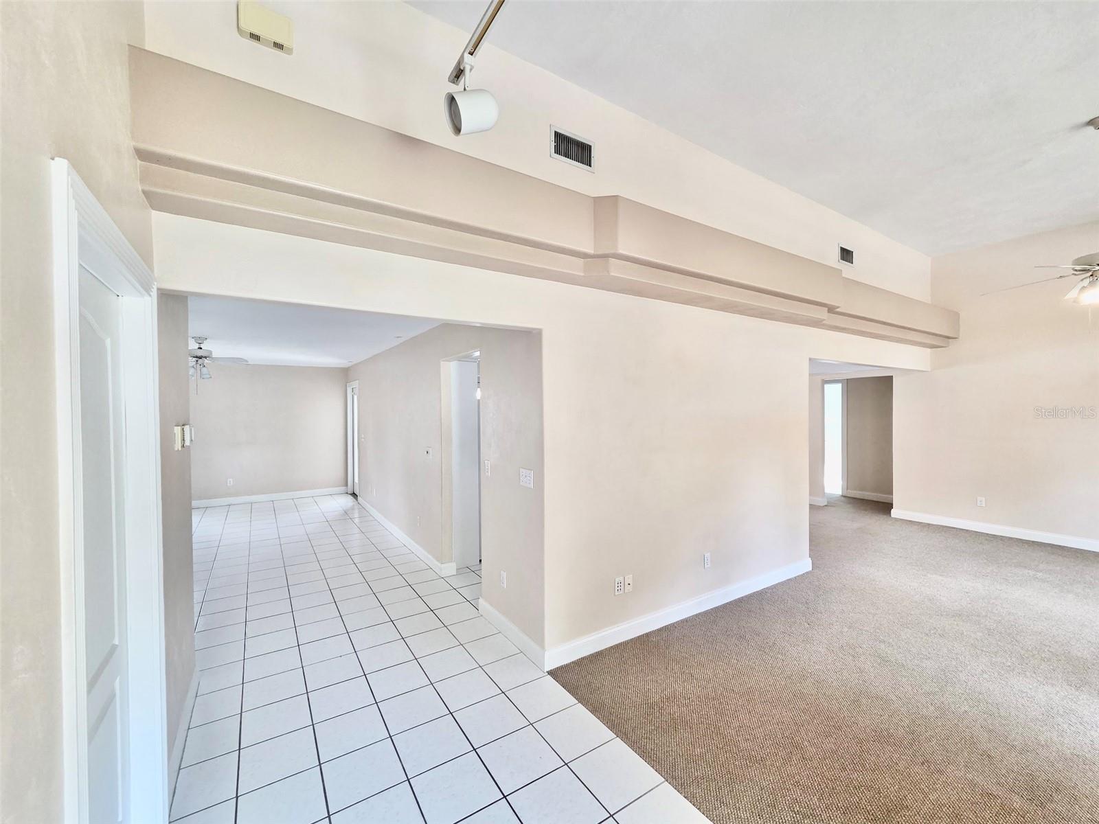 AZALEA POINTE - Residential