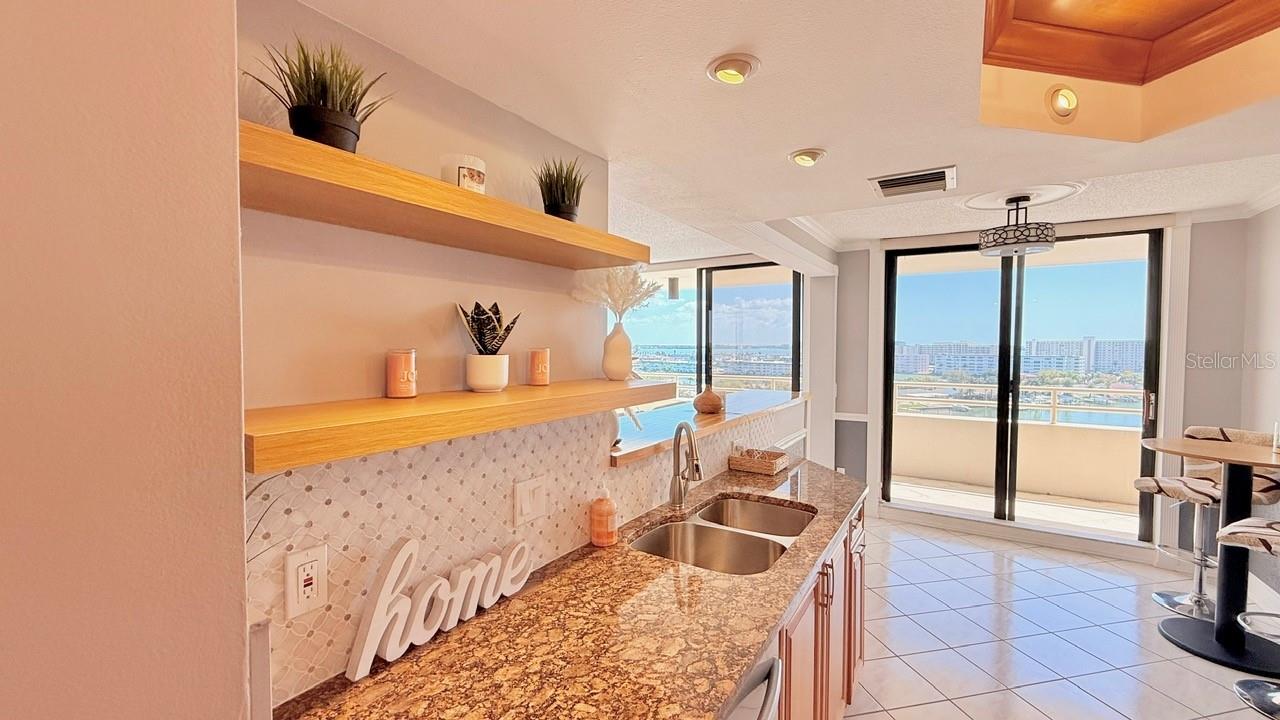 PELICAN BAY YACHT CLUB CONDO BLDG B - Residential