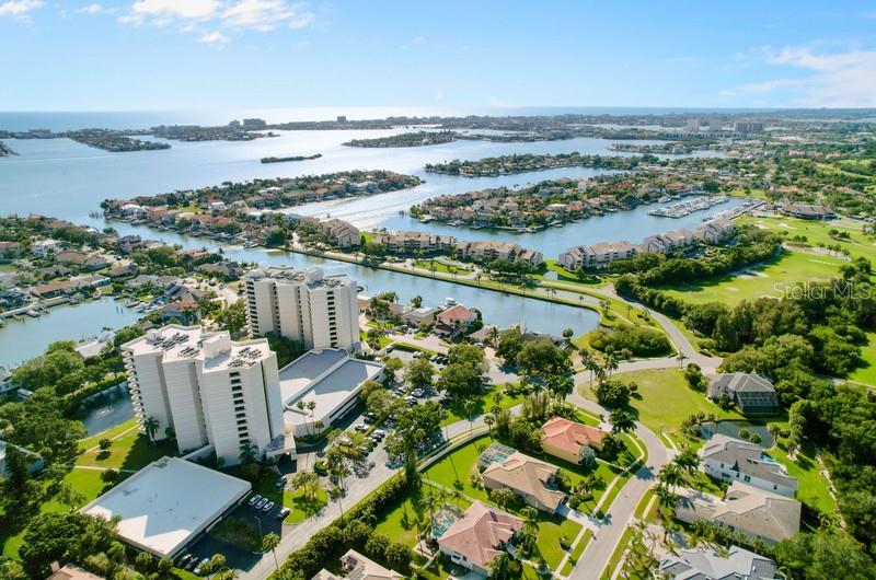 PELICAN BAY YACHT CLUB CONDO BLDG B - Residential