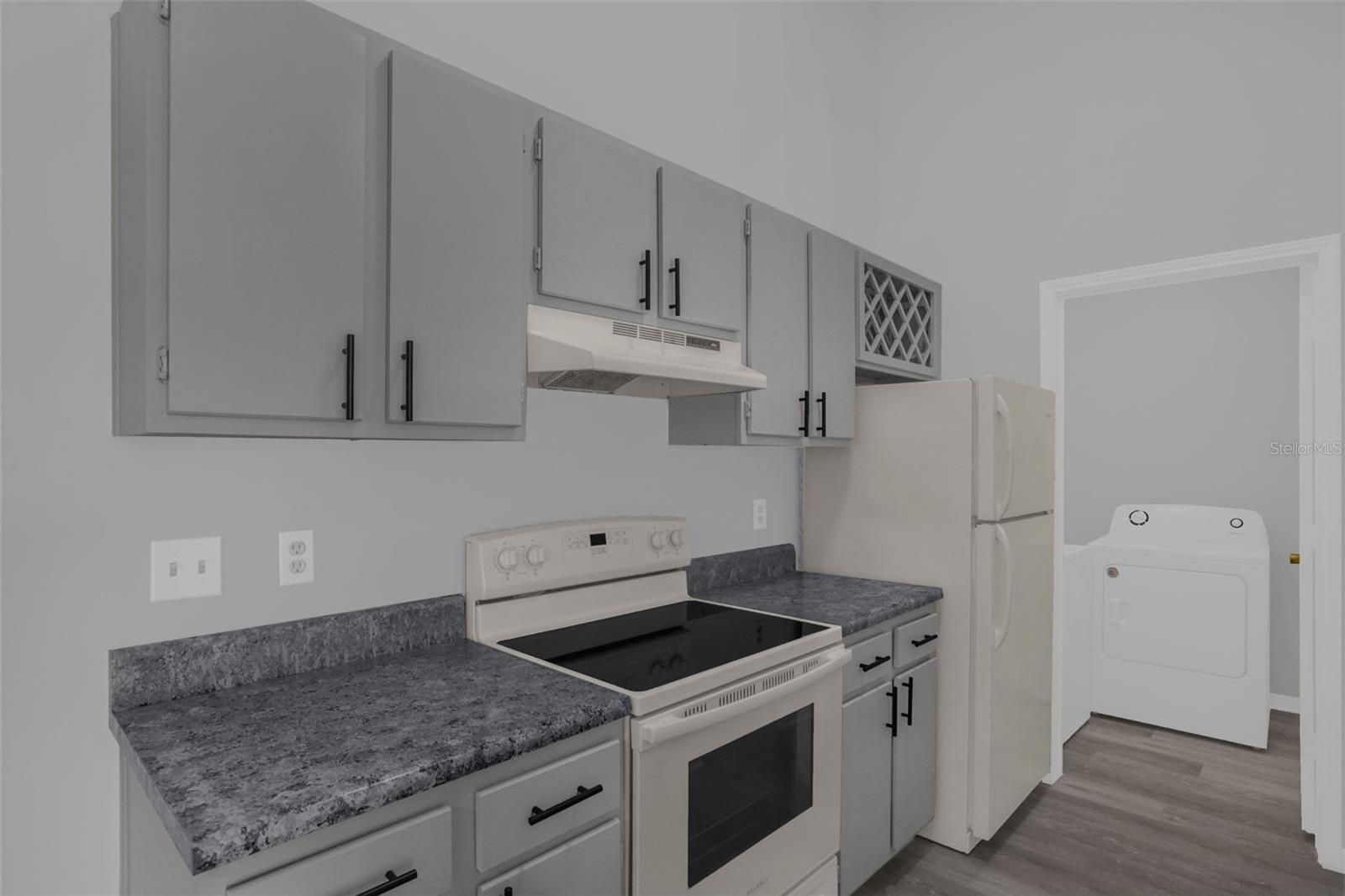 REGENCY PARK AT LAKE MARY - Residential Lease