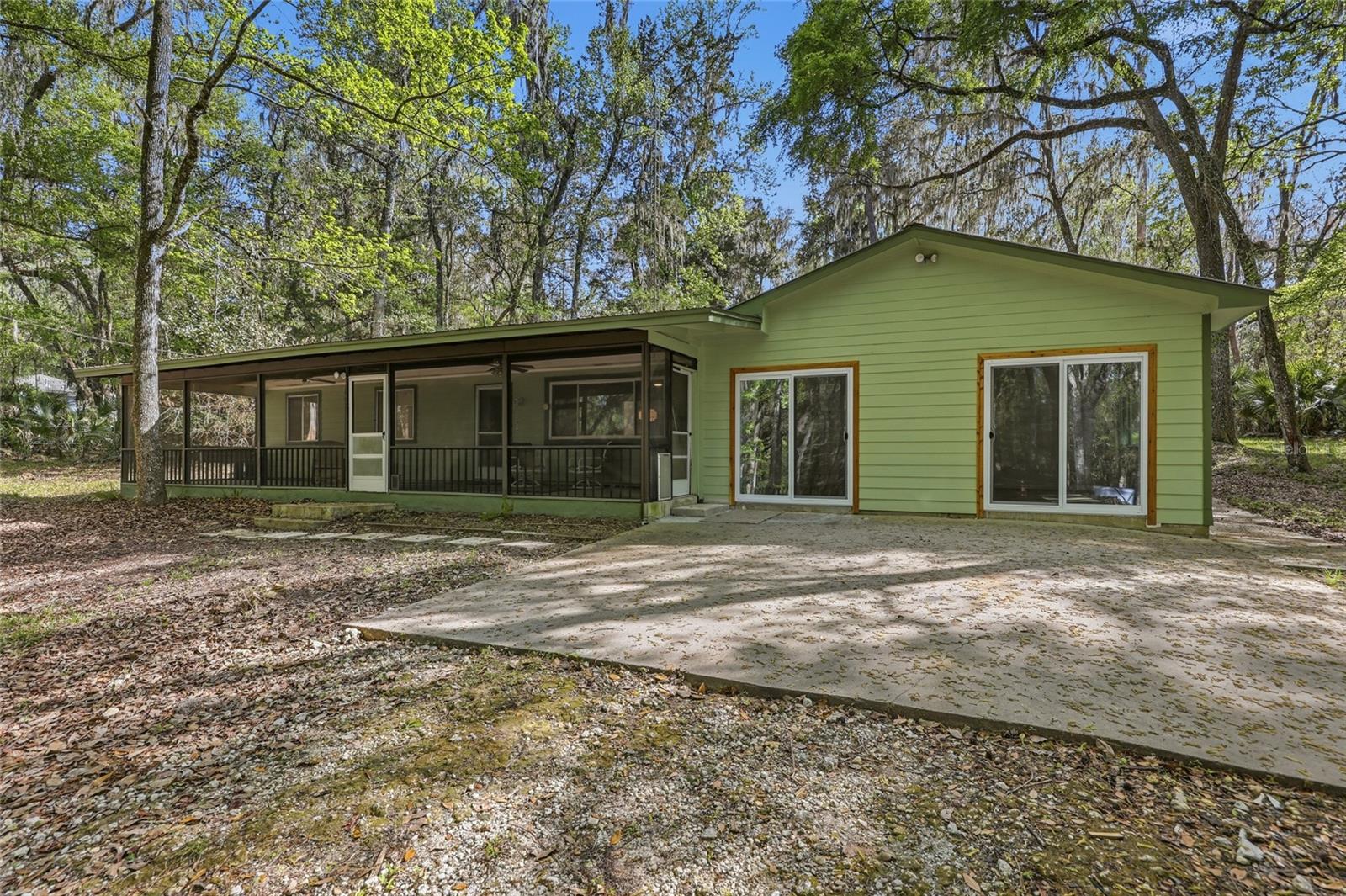 SIMONTON FARMS/CREEKSIDE - Residential