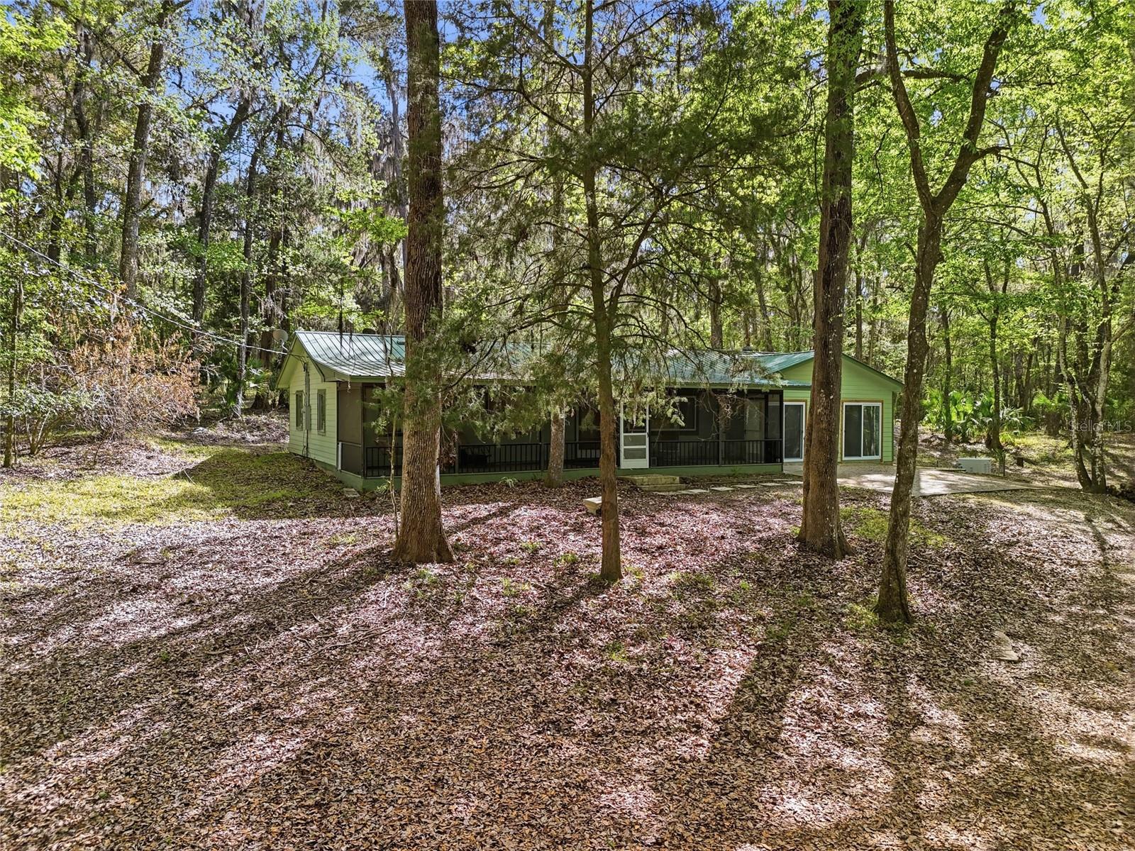 SIMONTON FARMS/CREEKSIDE - Residential