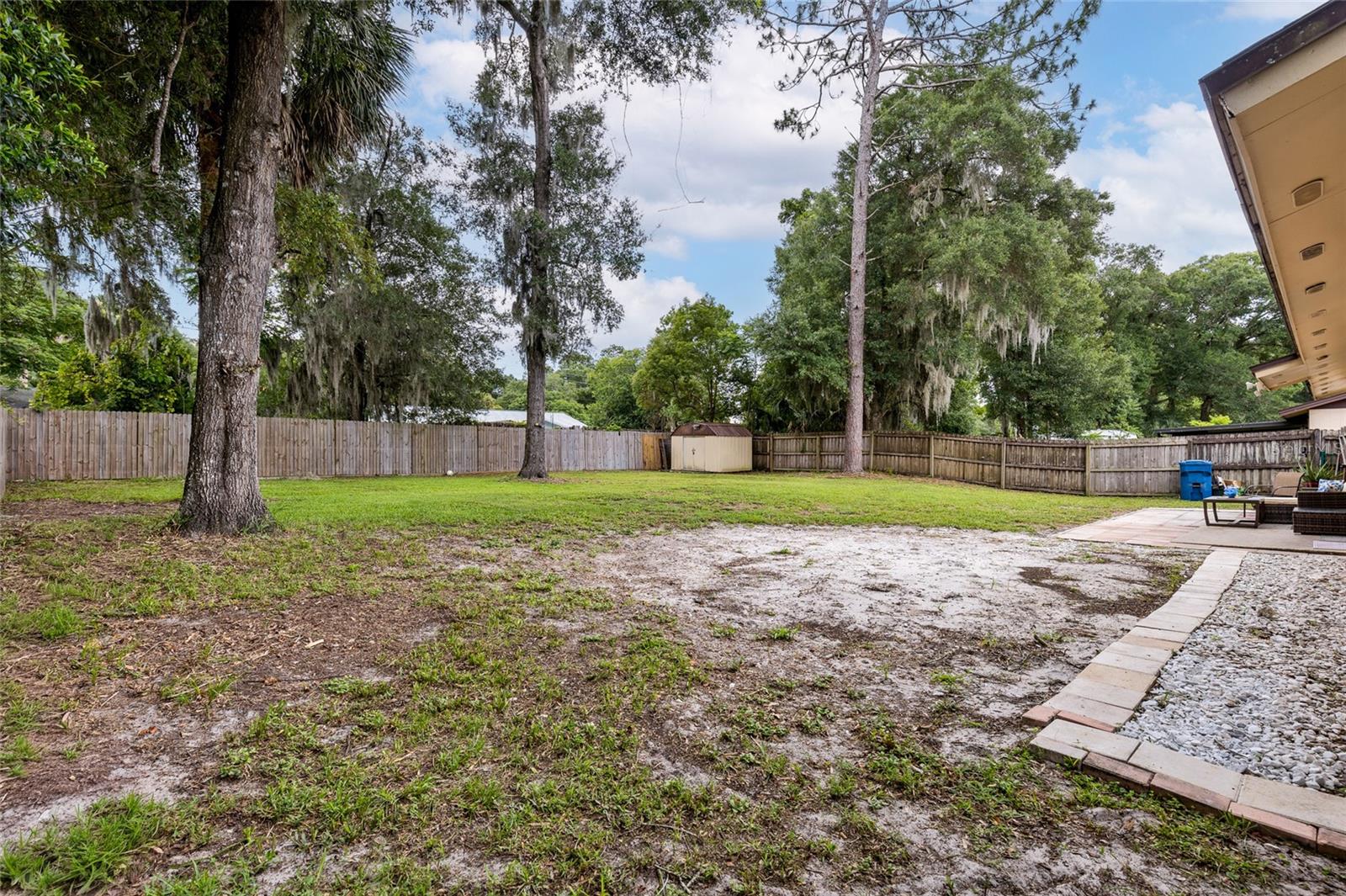 STETSON GARDENS - Residential