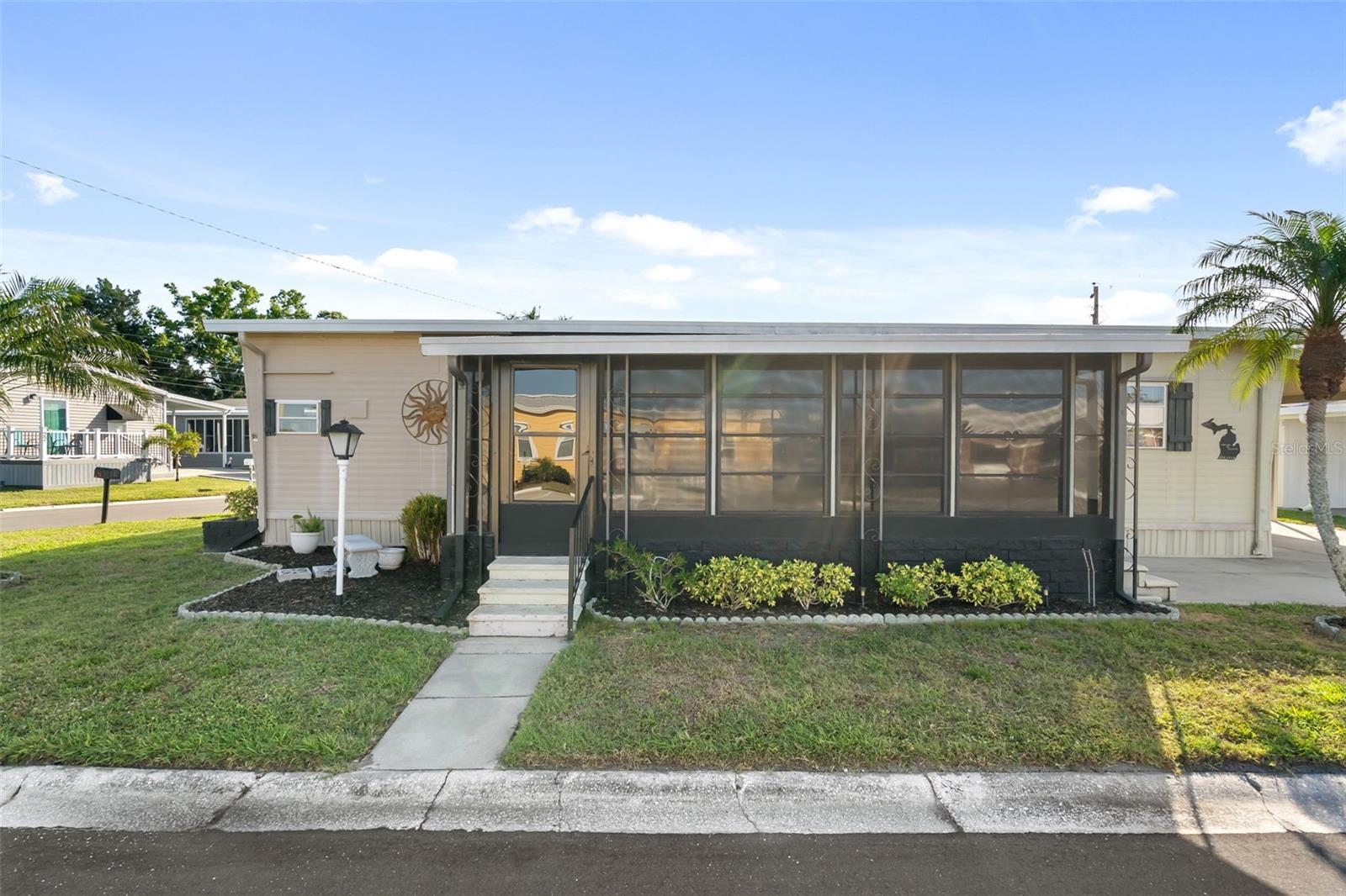 LEISURE LAKE MOBILE HOME PARK CO-OP - Residential