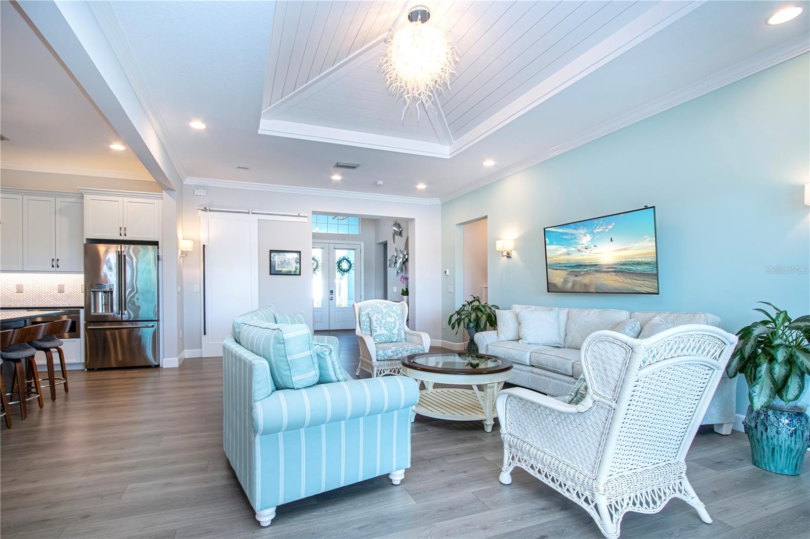 SANDHILL LAKE - Residential