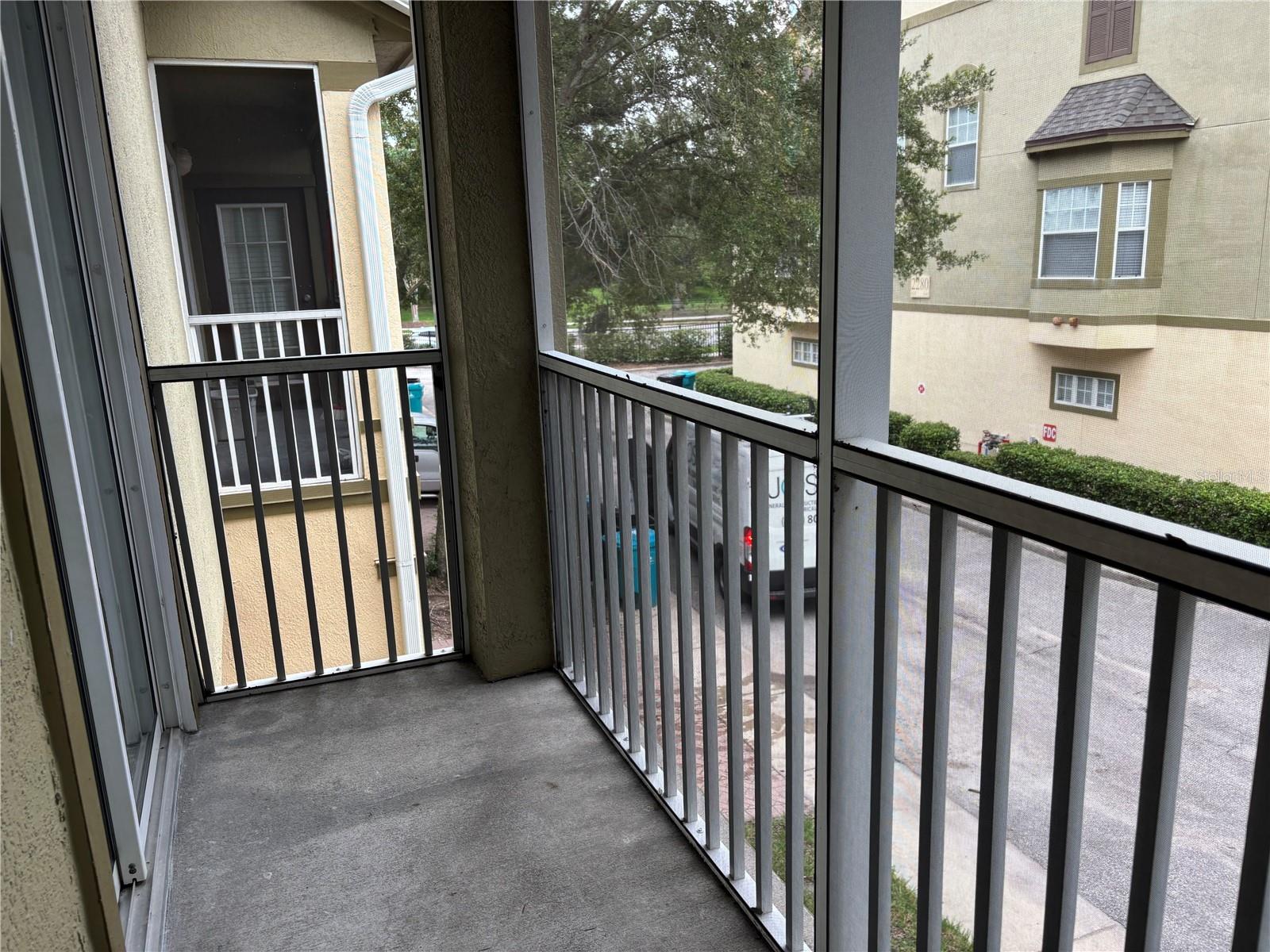 ESTATES AT PARK CENTRAL - Residential Lease